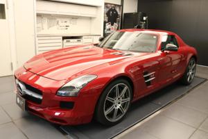 Mercedes Benz SLS AMG