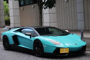 Lamborghini Aventador LP700-4