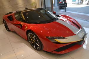 Ferrari SF90 Stradale