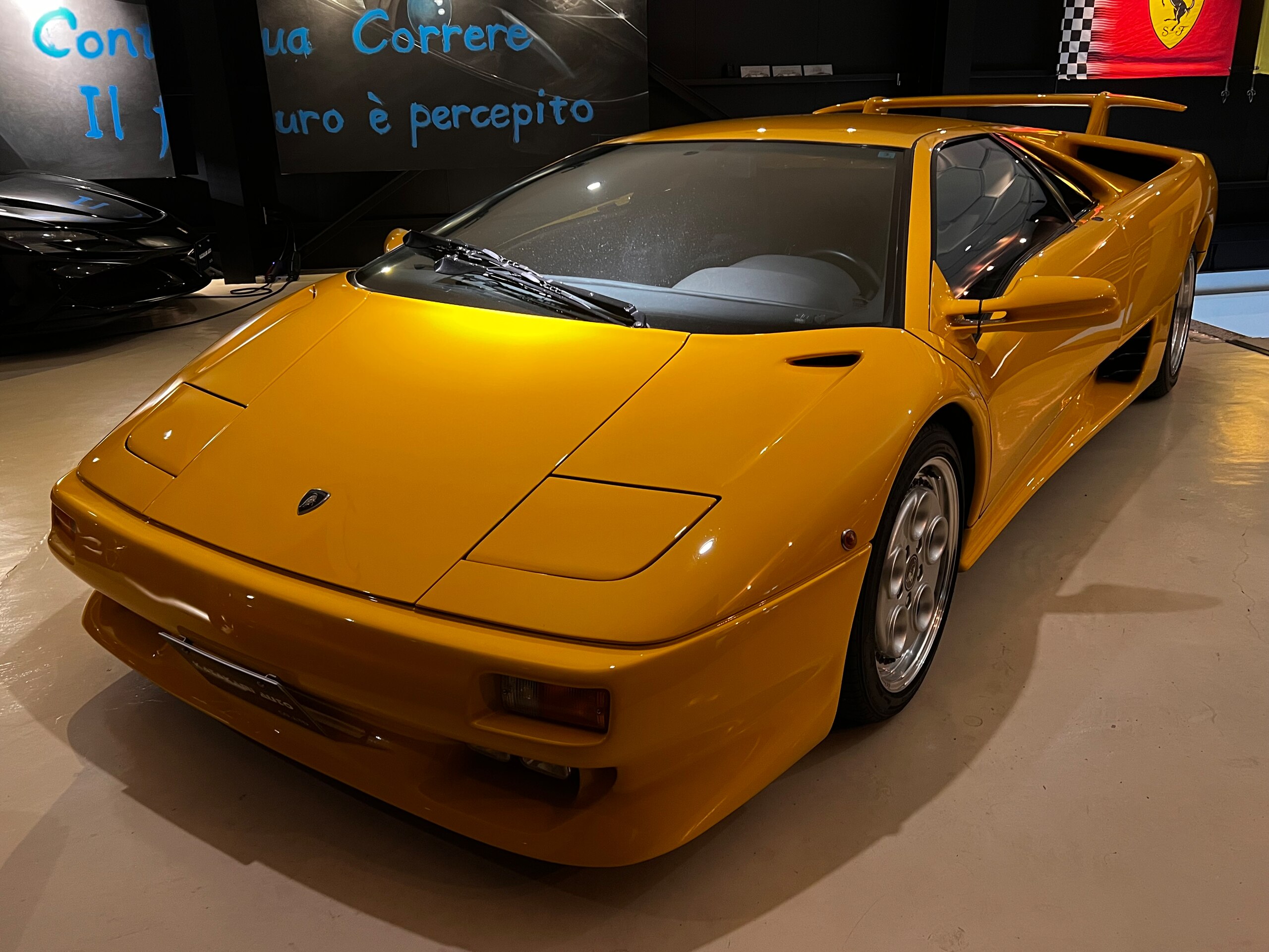 Lamborghini Diablo VT (photo: 2)