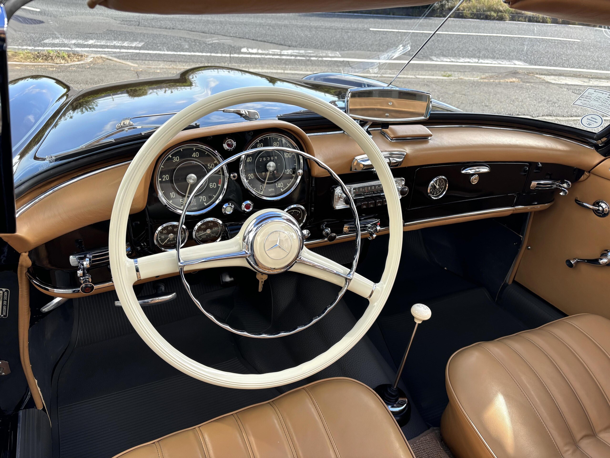 Mercedes Benz 190SL (photo: 11)