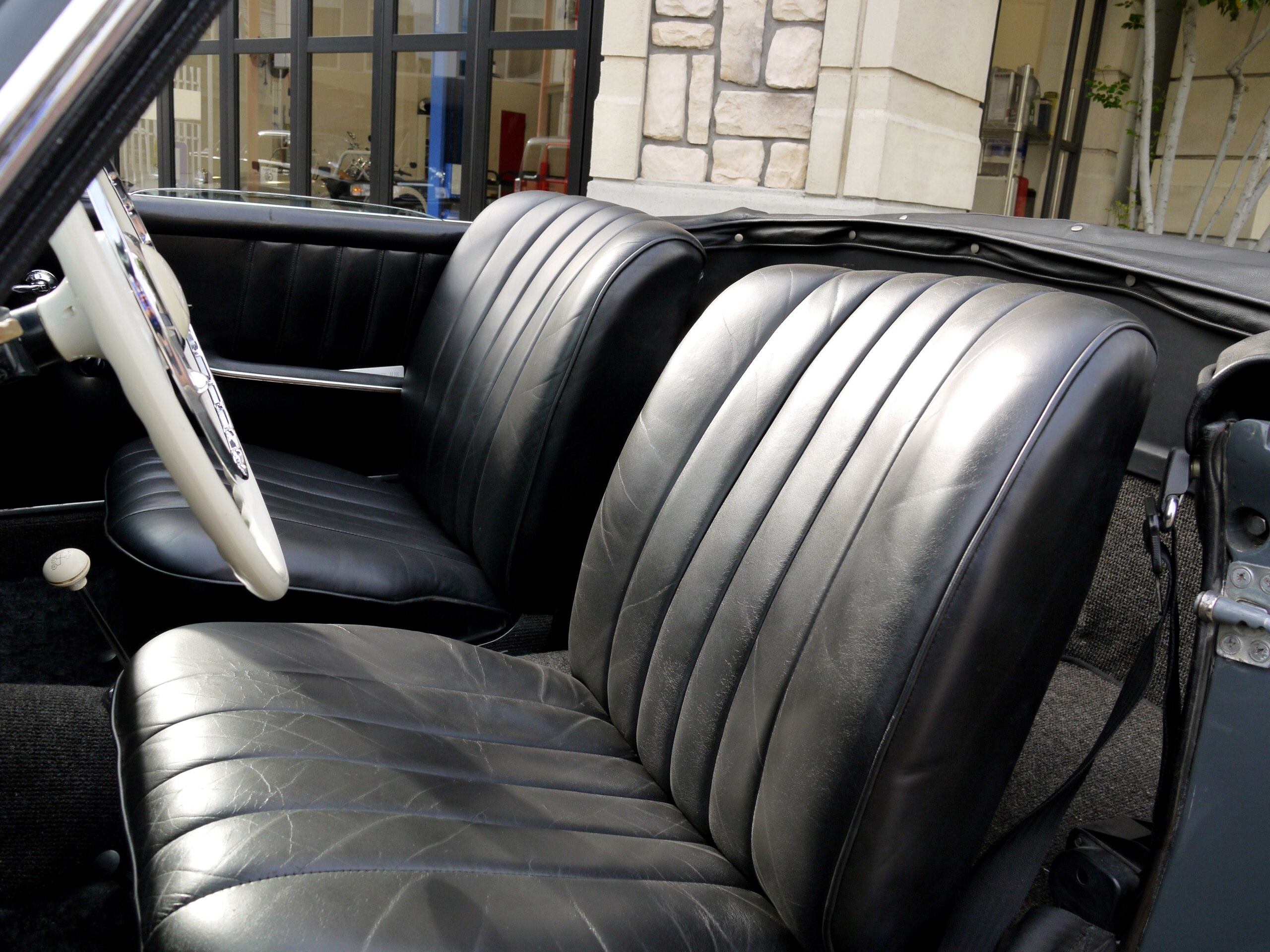Mercedes Benz 190SL (photo: 9)
