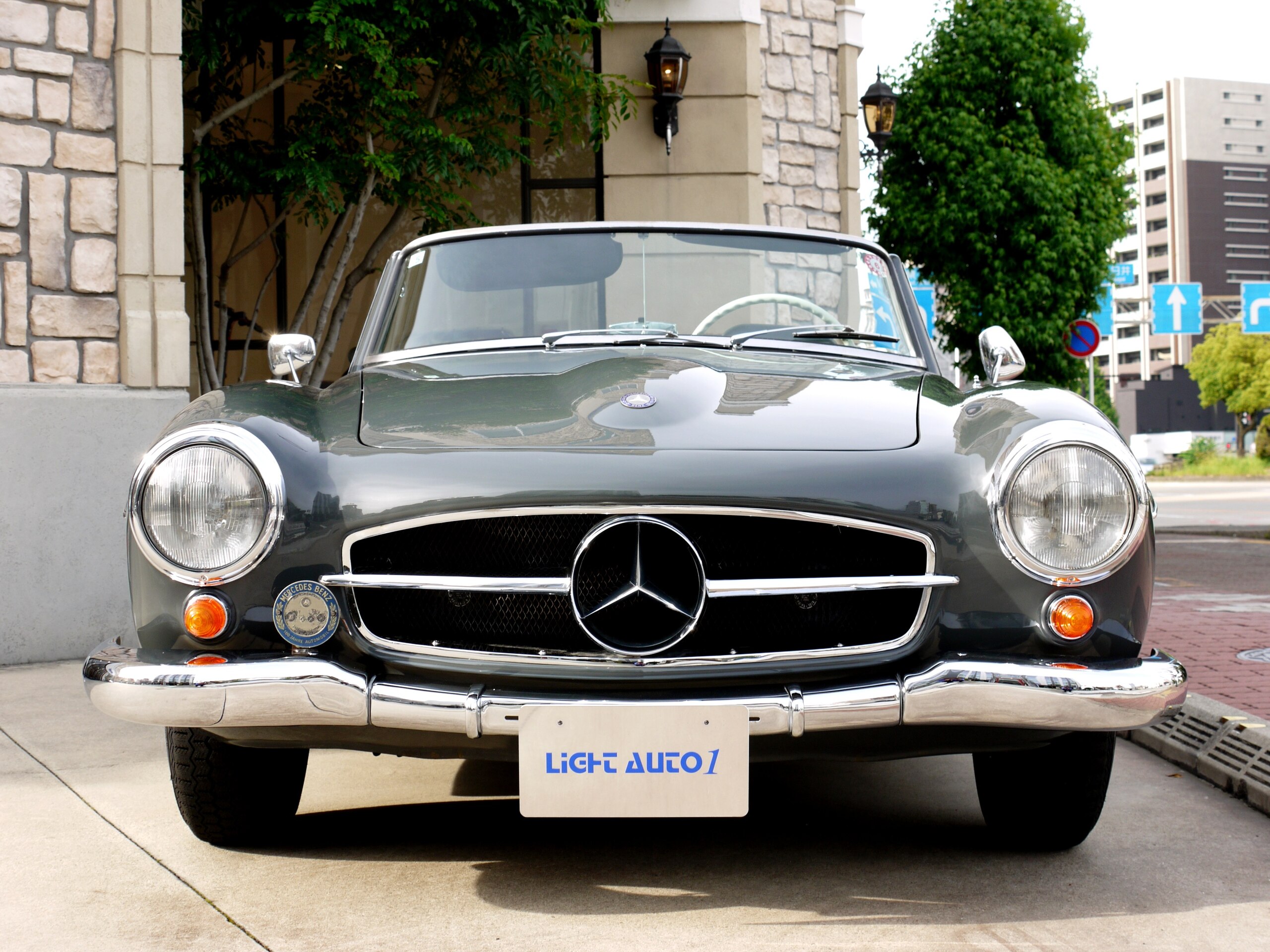 Mercedes Benz 190SL (photo: 1)