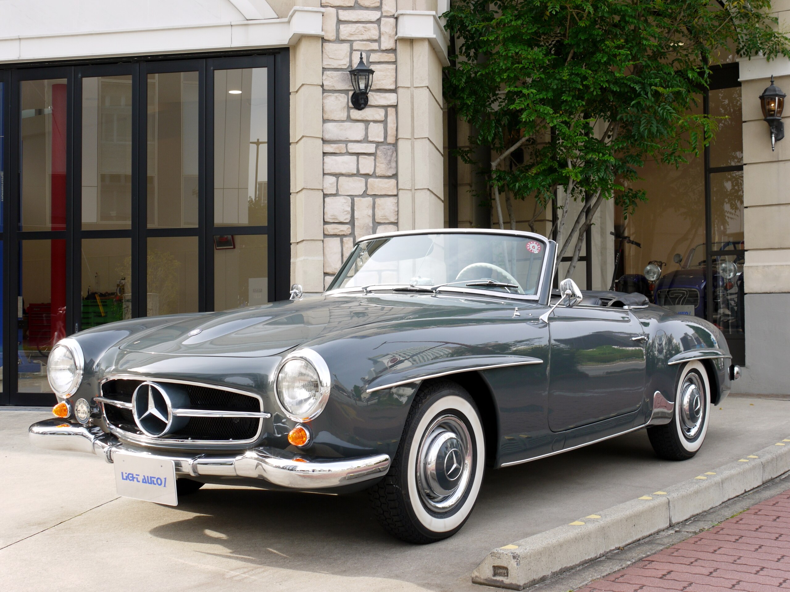 Mercedes Benz 190SL