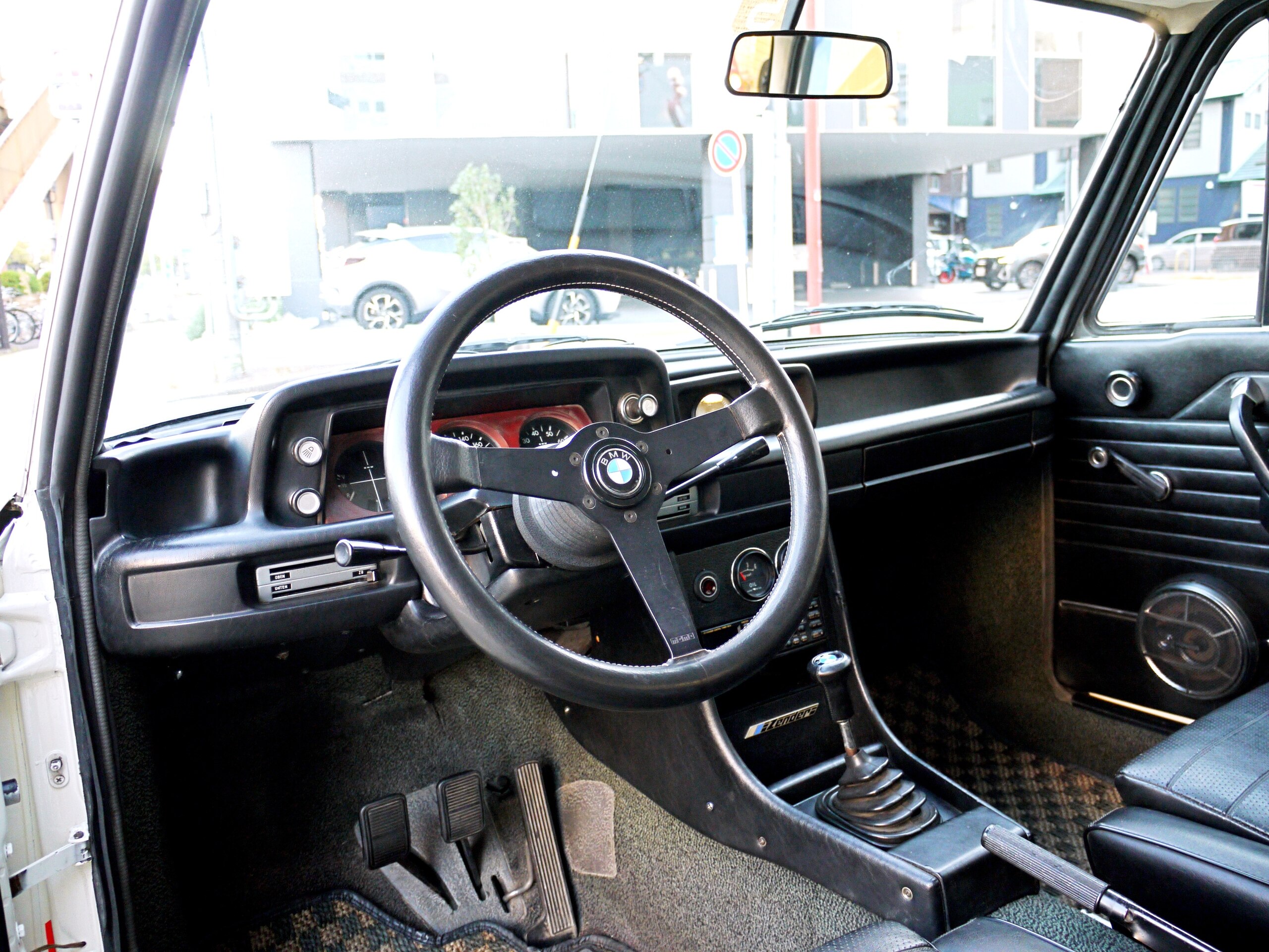 BMW 2002 Turbo (photo: 5)