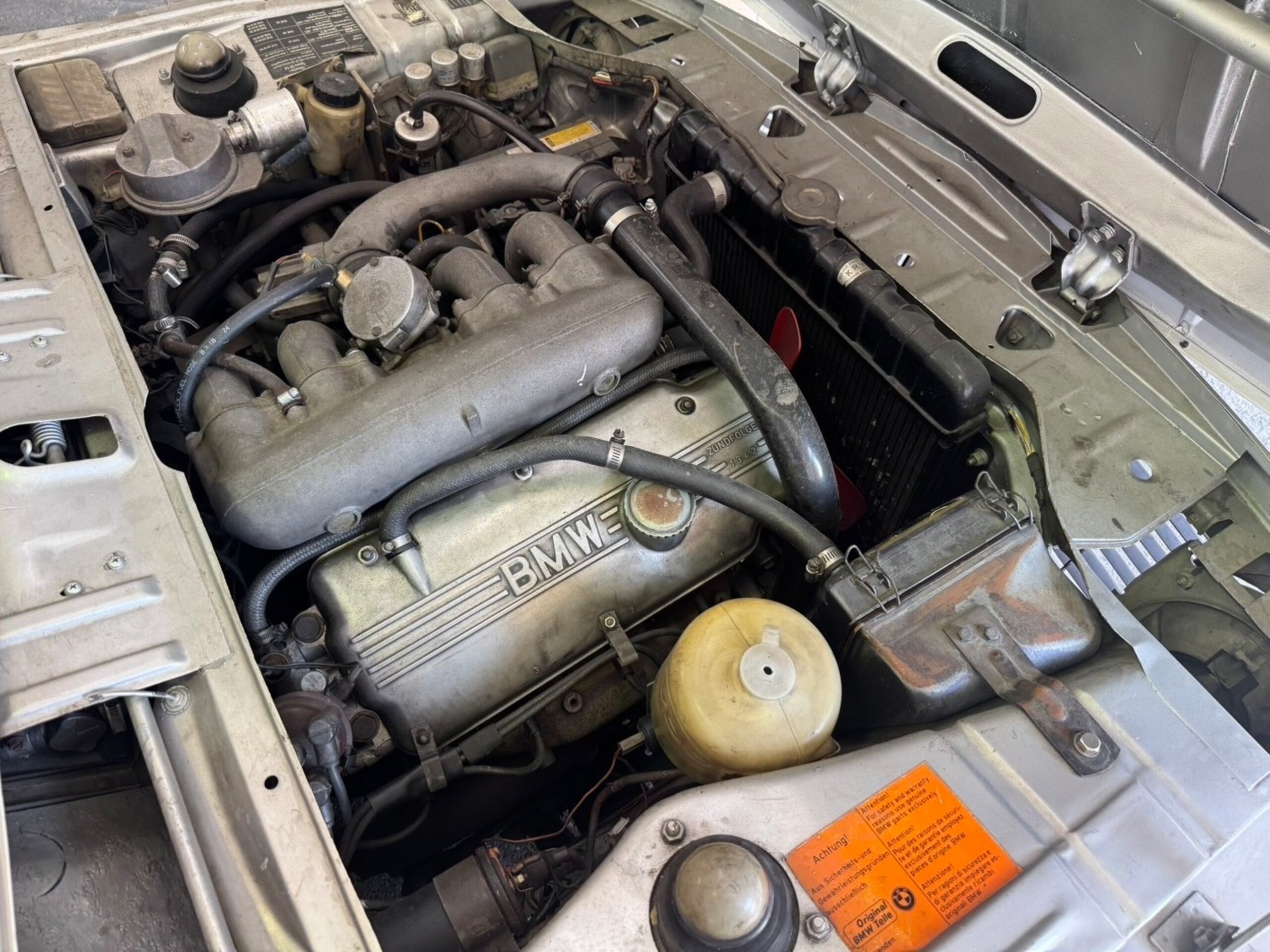 BMW 2002 Turbo (photo: 17)