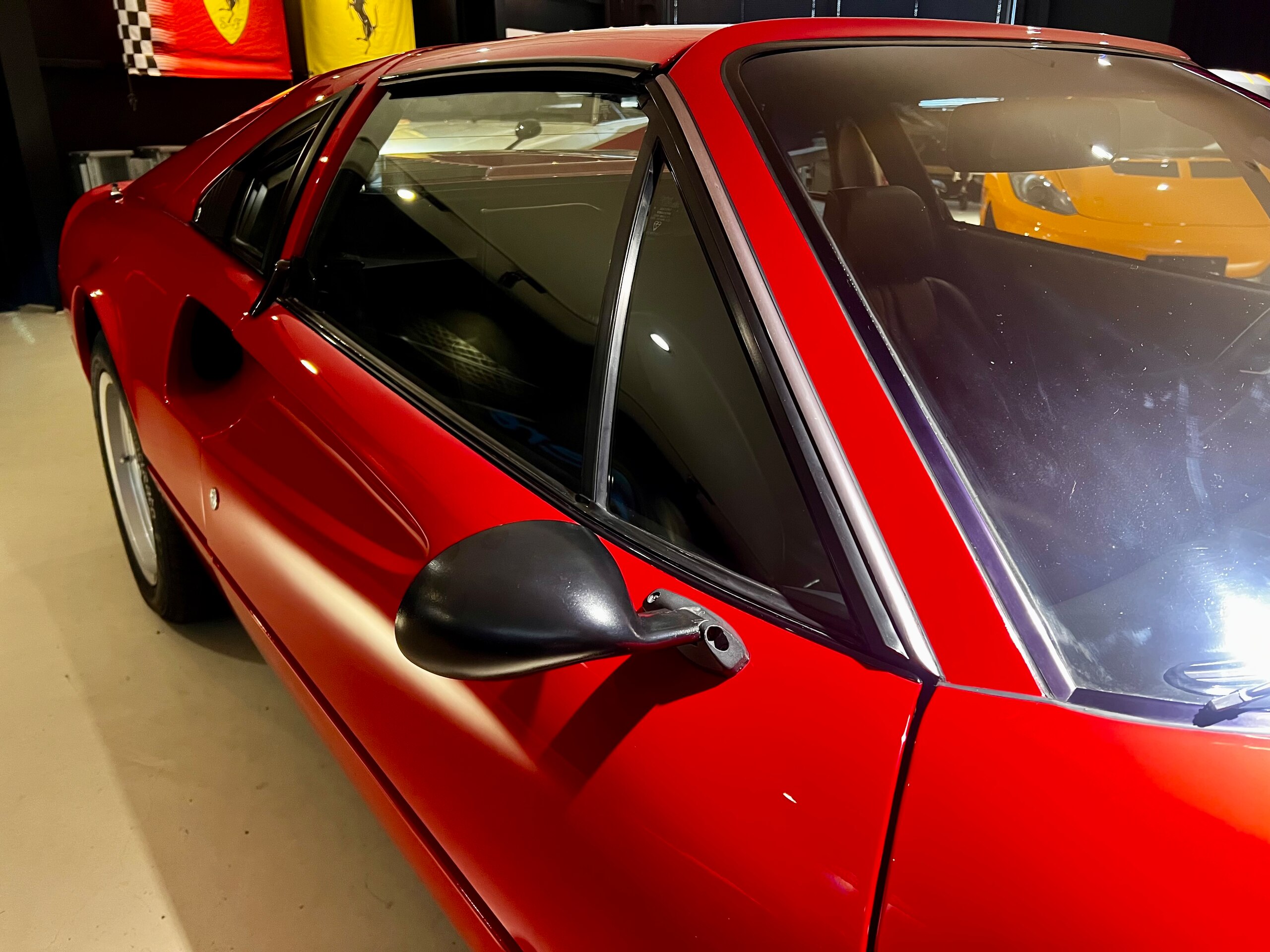 Ferrari 308GTS (photo: 6)