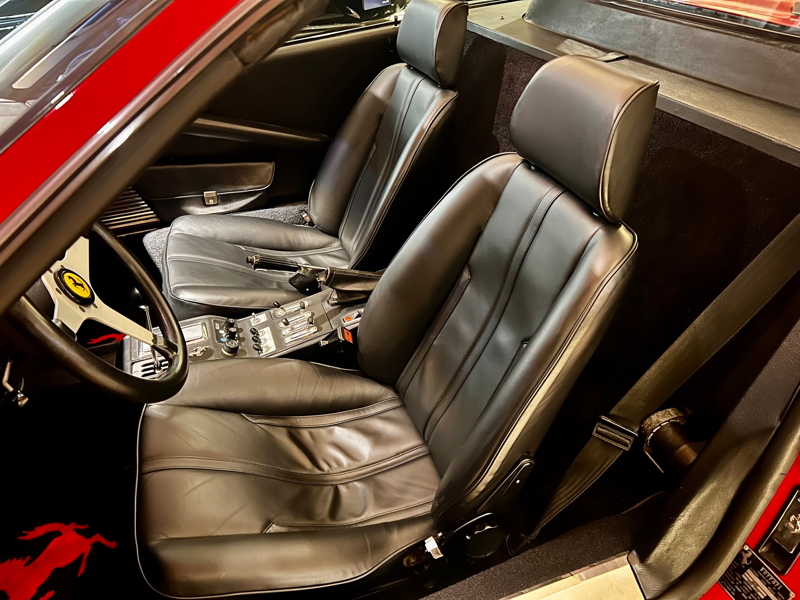 Ferrari 308GTS (photo: 8)