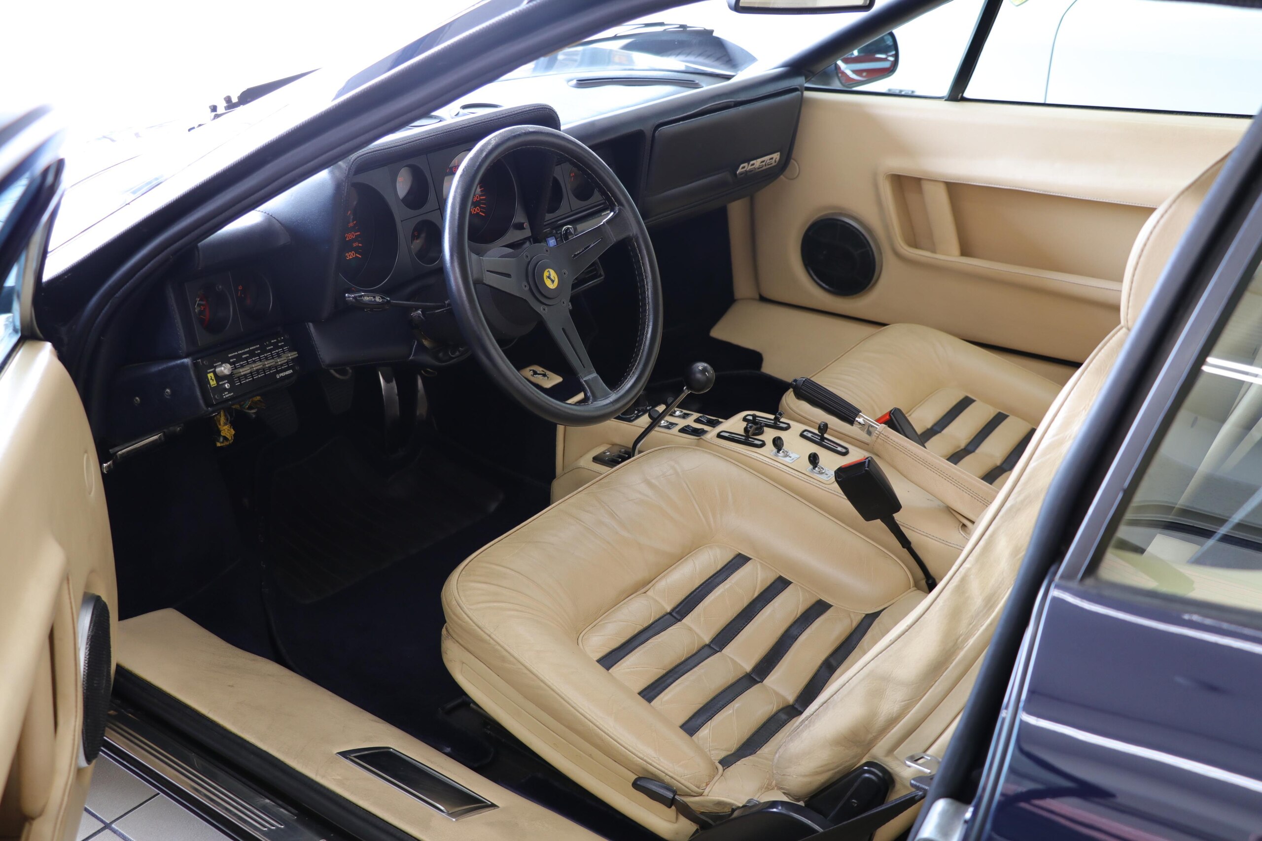 Ferrari 512 BBi (photo: 6)