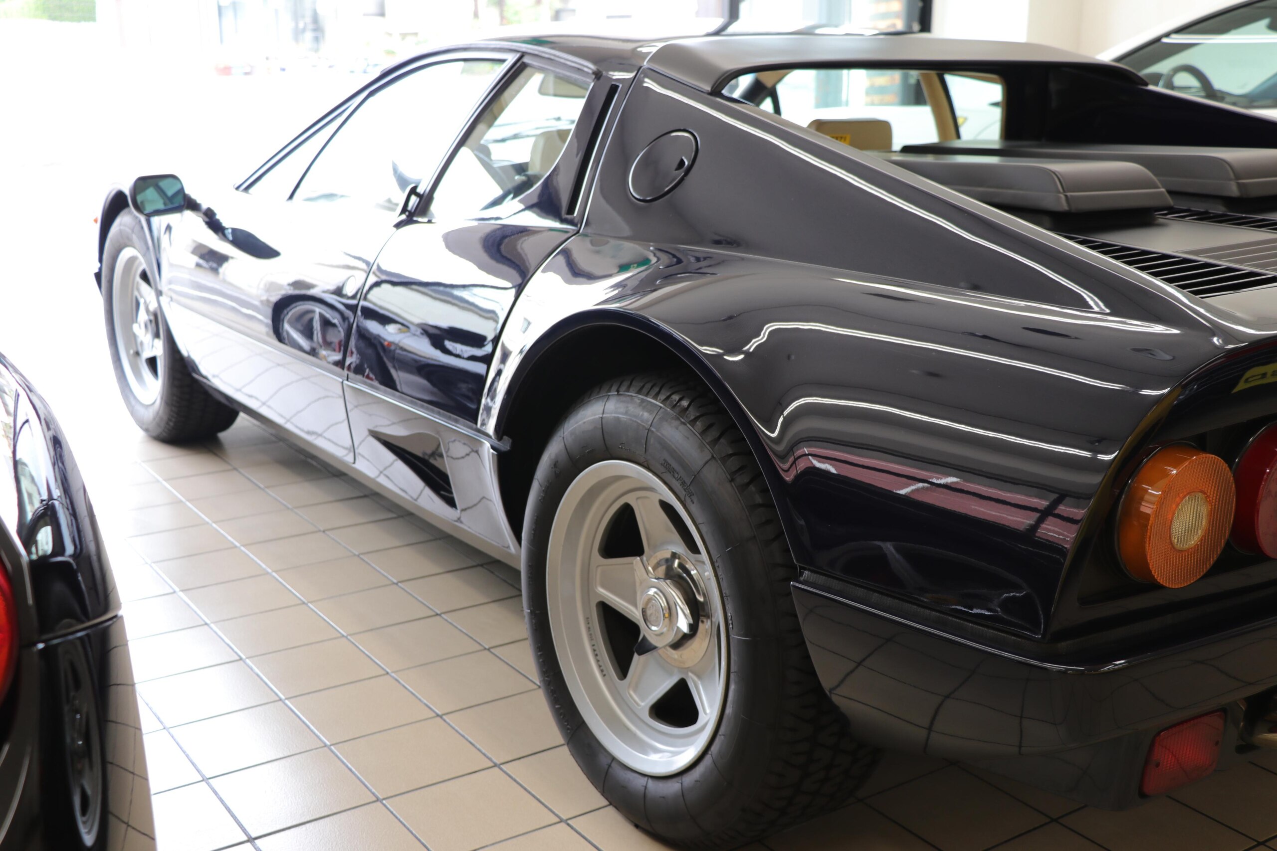Ferrari 512 BBi (photo: 5)