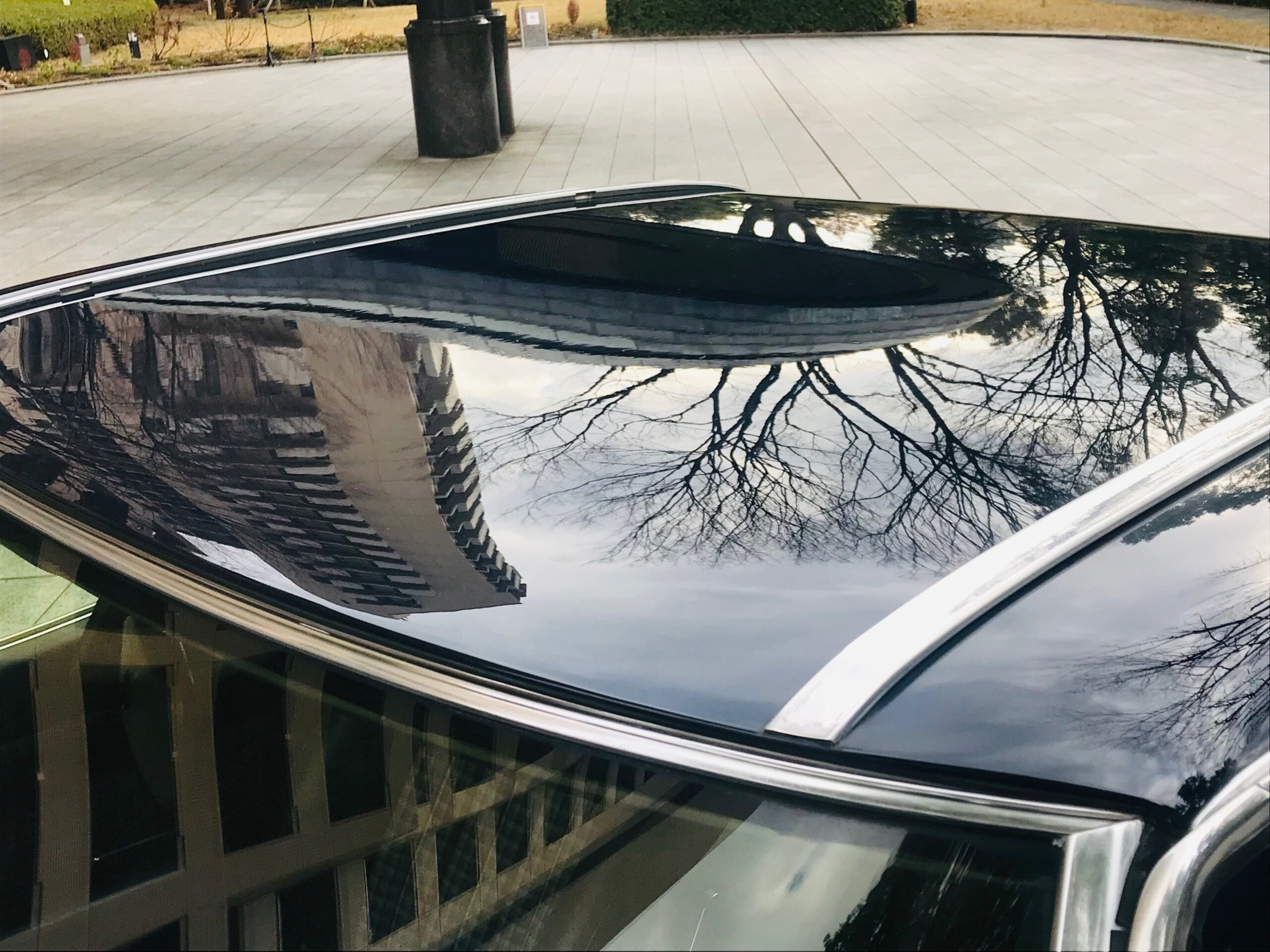 Mercedes Benz SL560 (photo: 6)