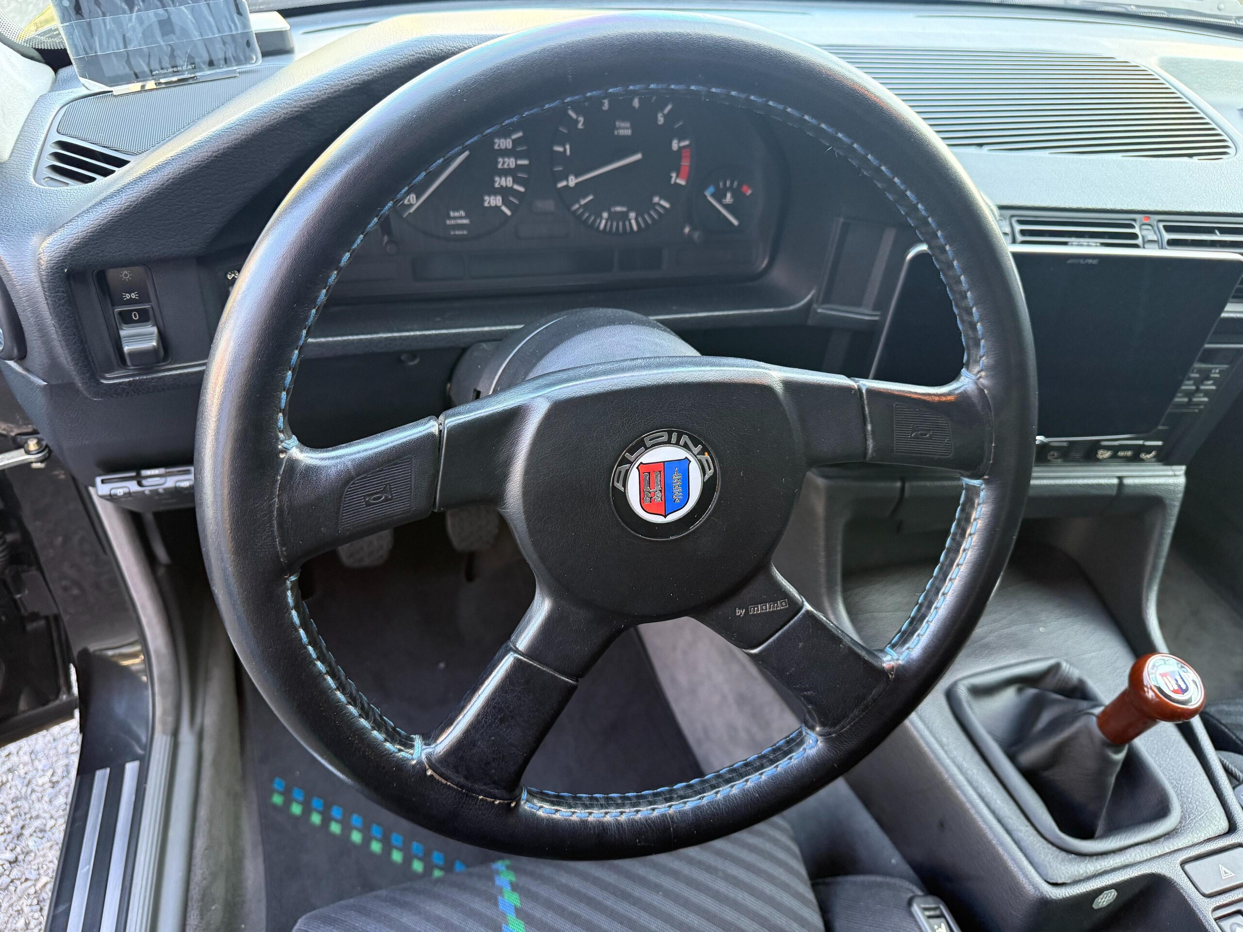BMW Alpina B10 3.5/1 (photo: 11)