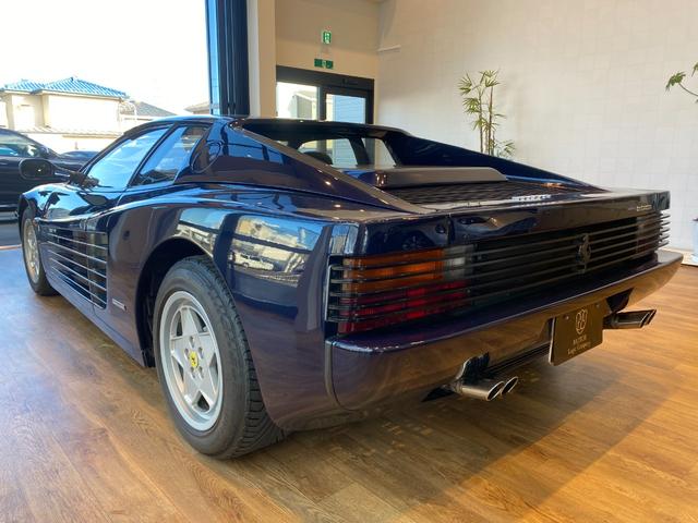 Ferrari Testarossa (photo: 3)