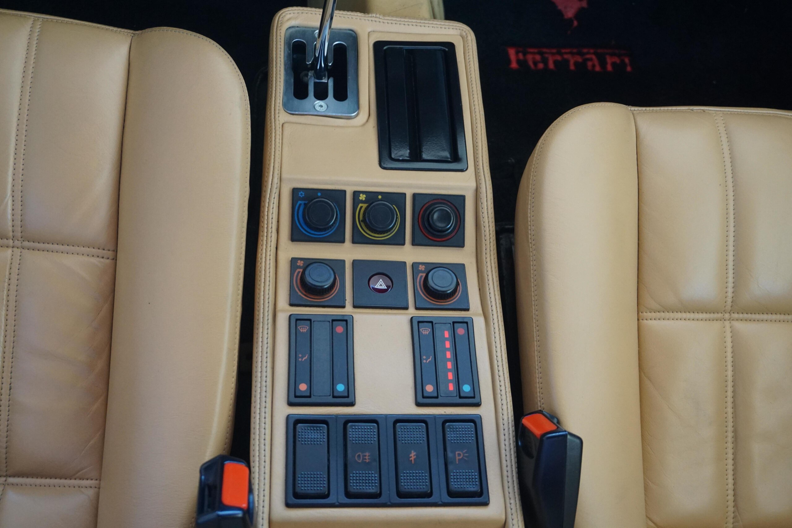 Ferrari 328 GTB (photo: 14)