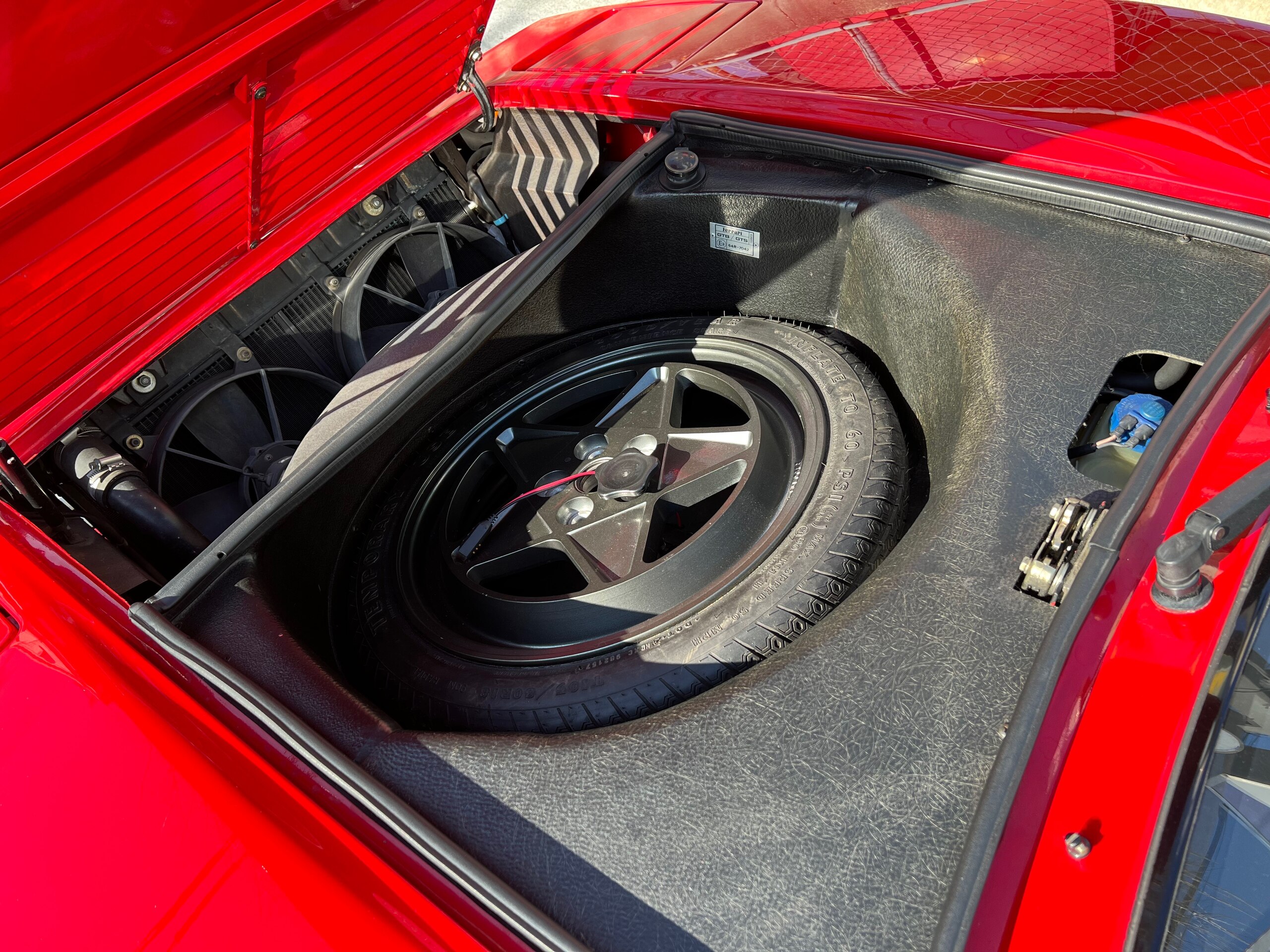 Ferrari 328 GTB (photo: 18)