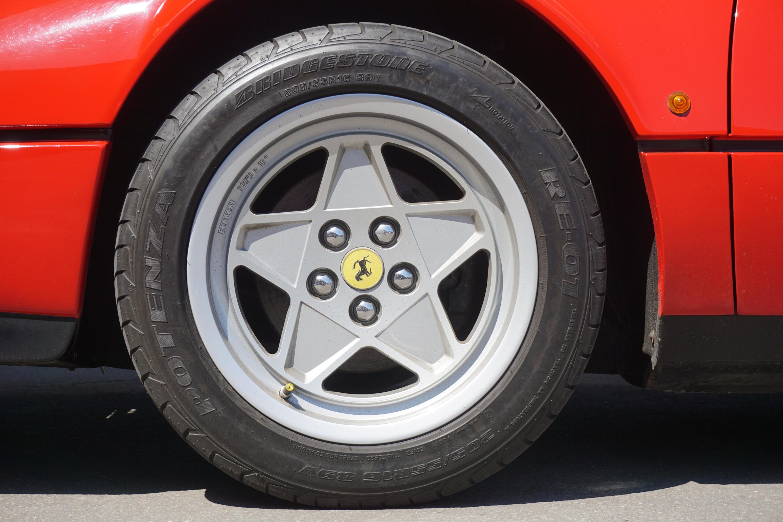 Ferrari 328 GTB (photo: 17)