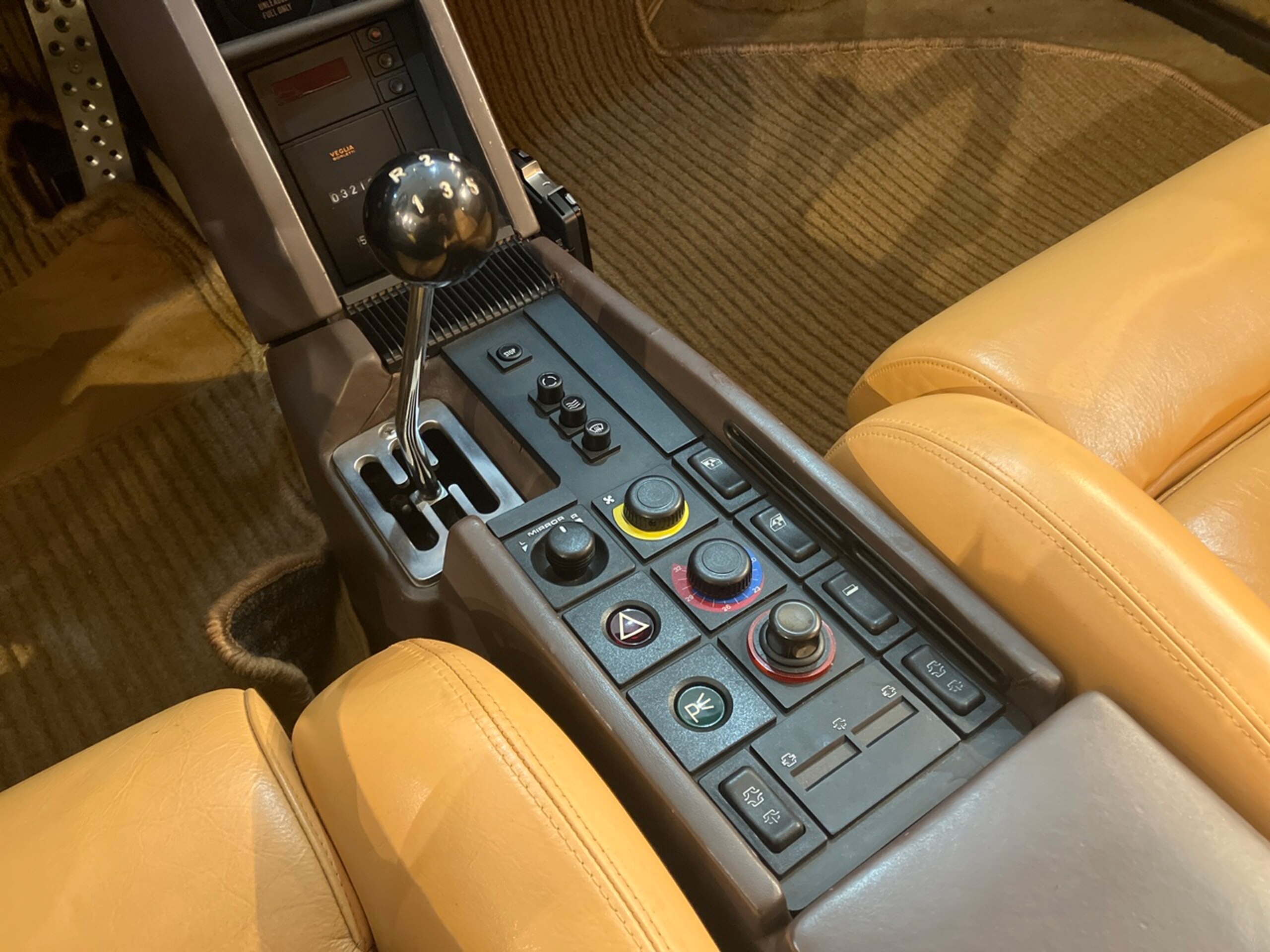 Ferrari Testarossa (photo: 14)