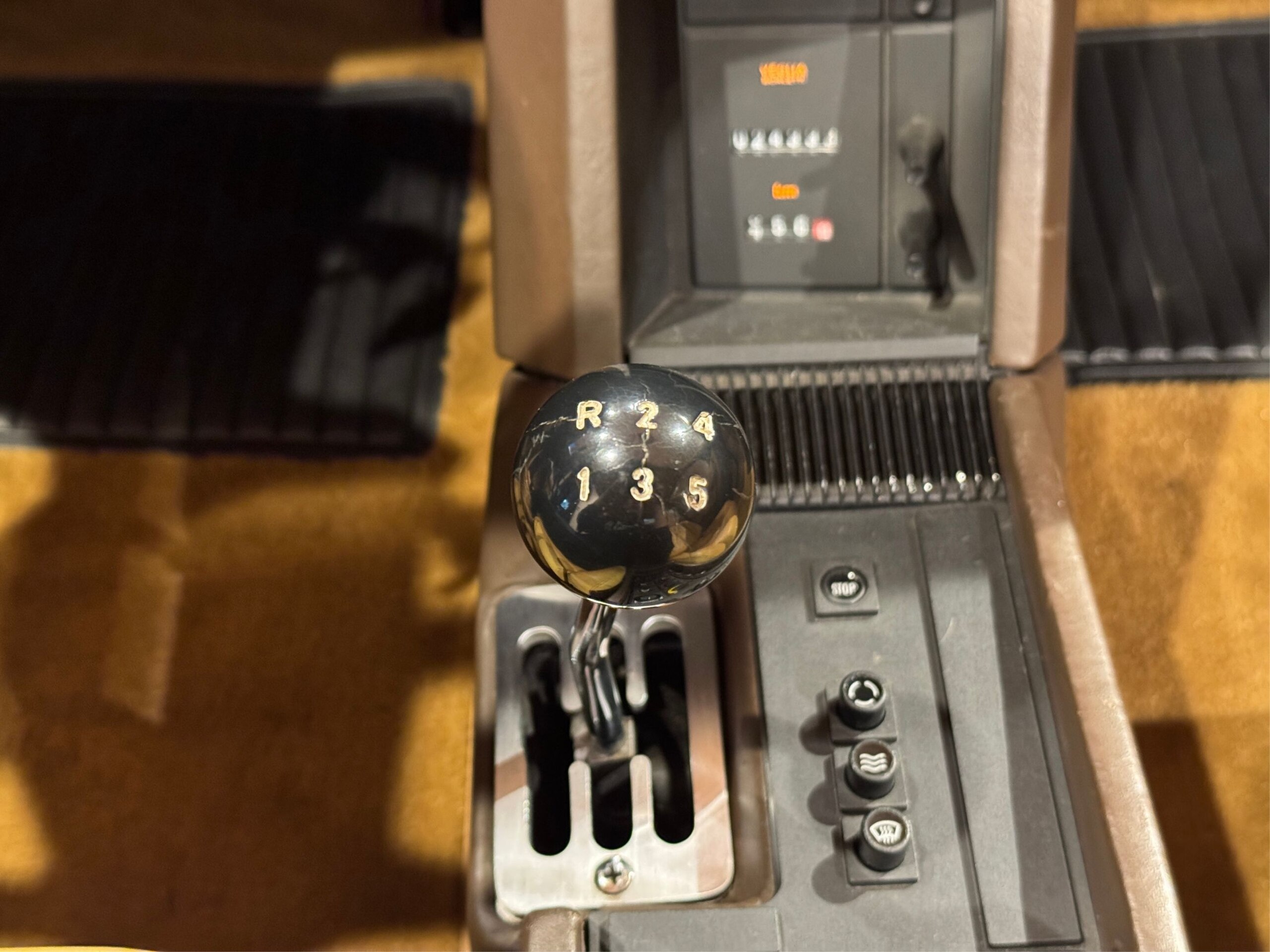 Ferrari Testarossa (photo: 13)