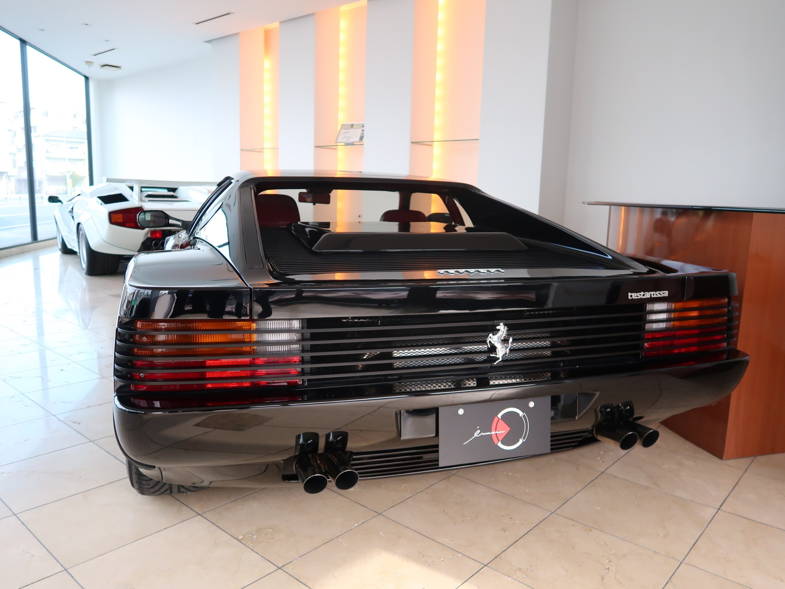 Ferrari Testarossa (photo: 1)