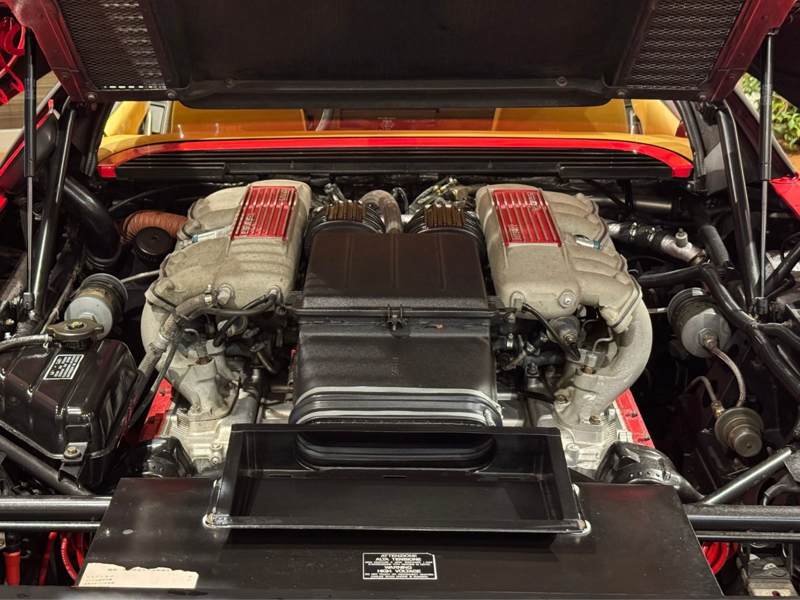 Ferrari Testarossa (photo: 17)