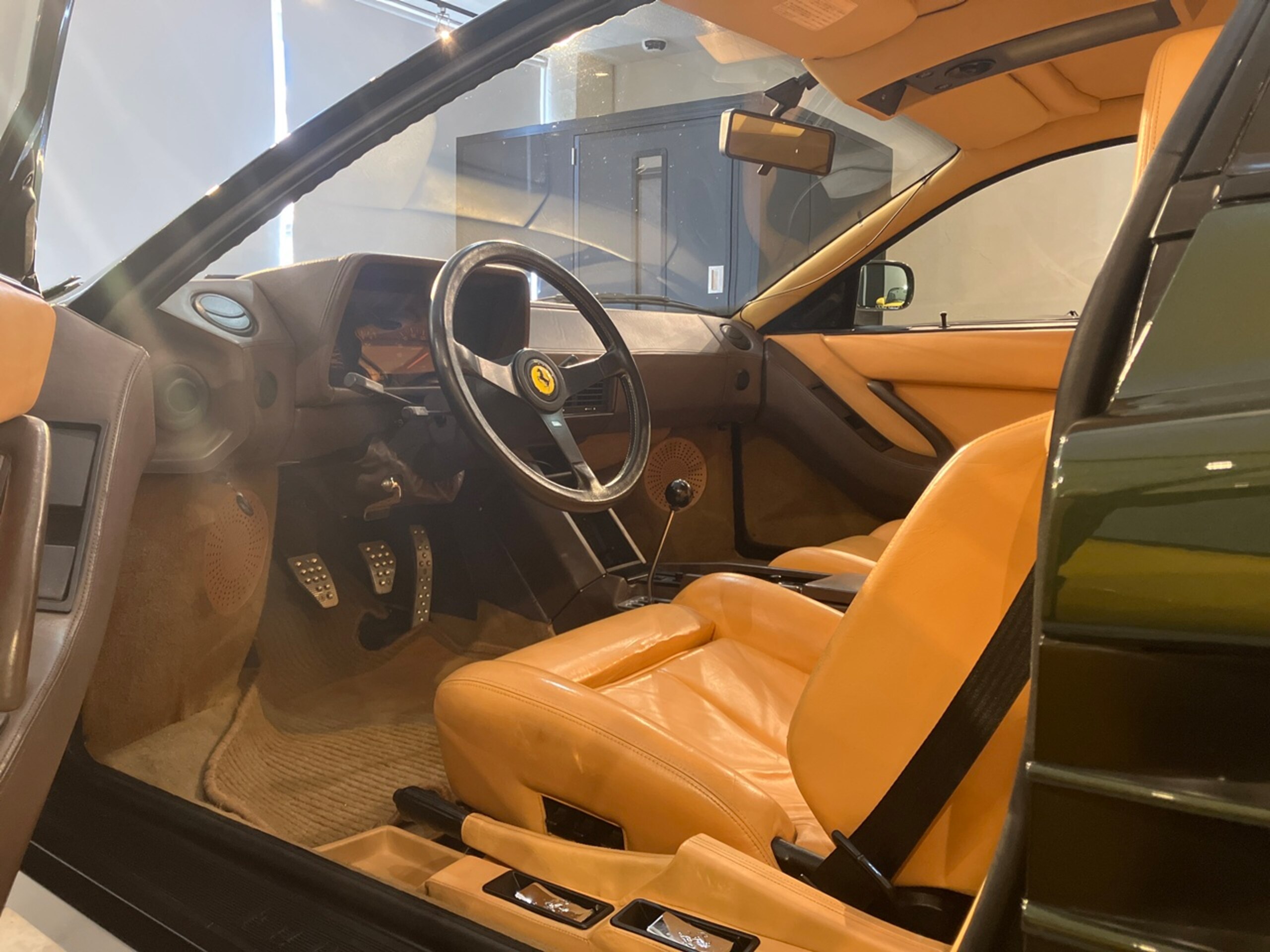 Ferrari Testarossa (photo: 6)