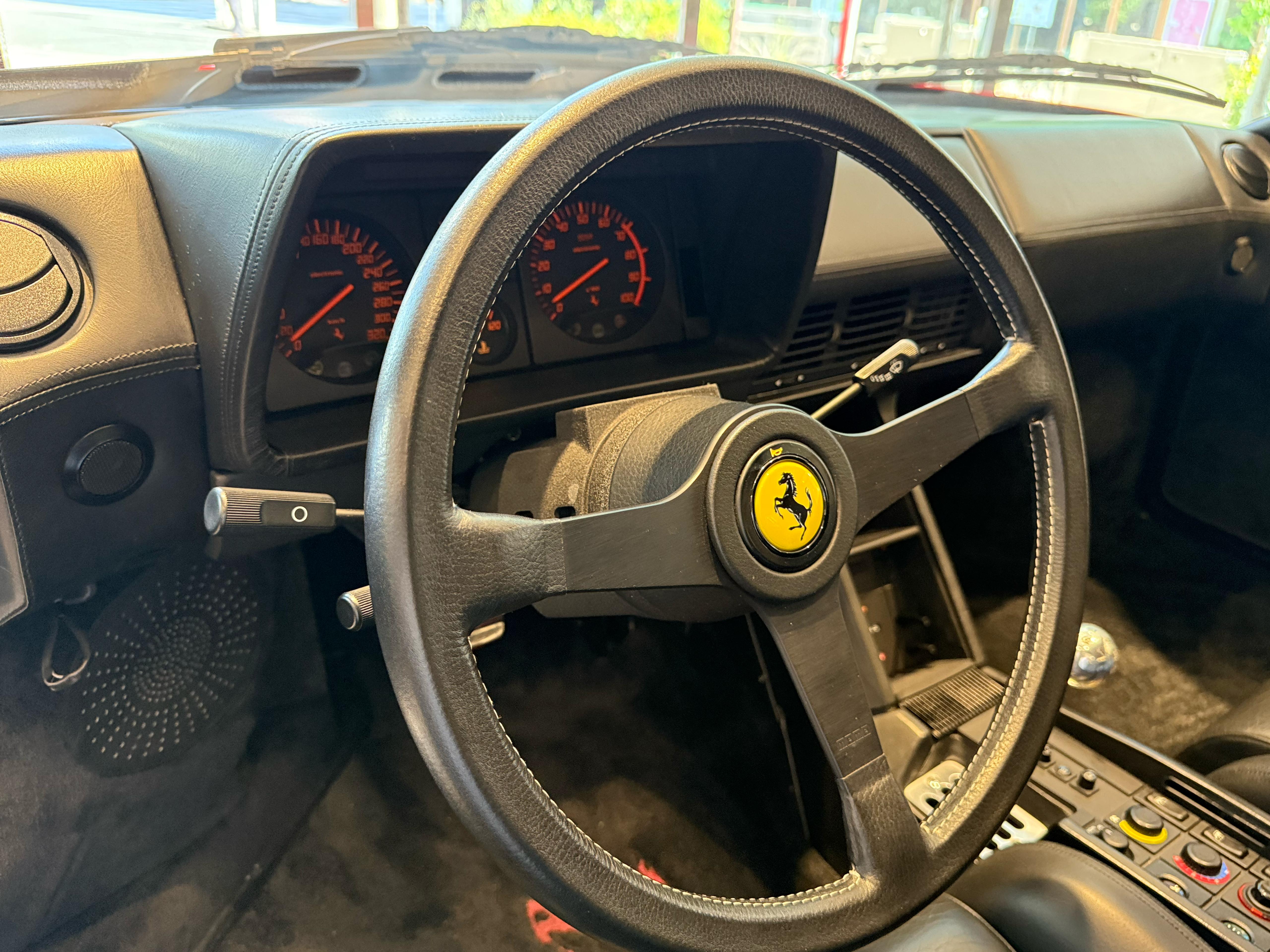 Ferrari Testarossa (photo: 11)