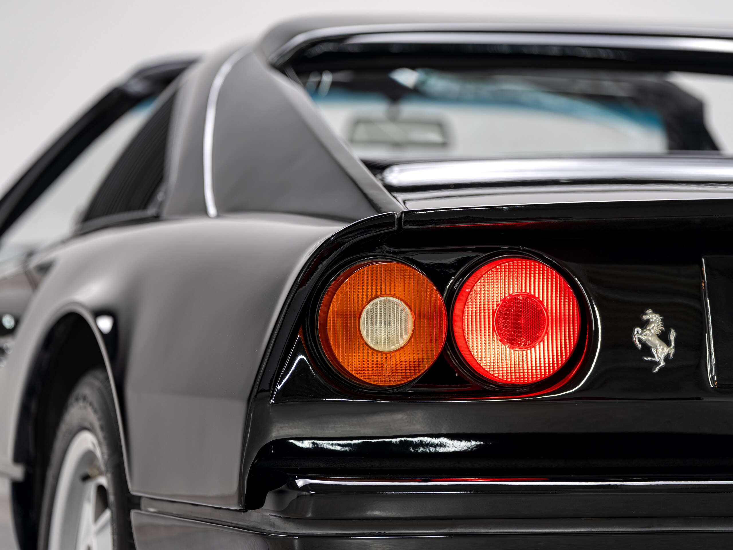 Ferrari 328GTS (photo: 17)