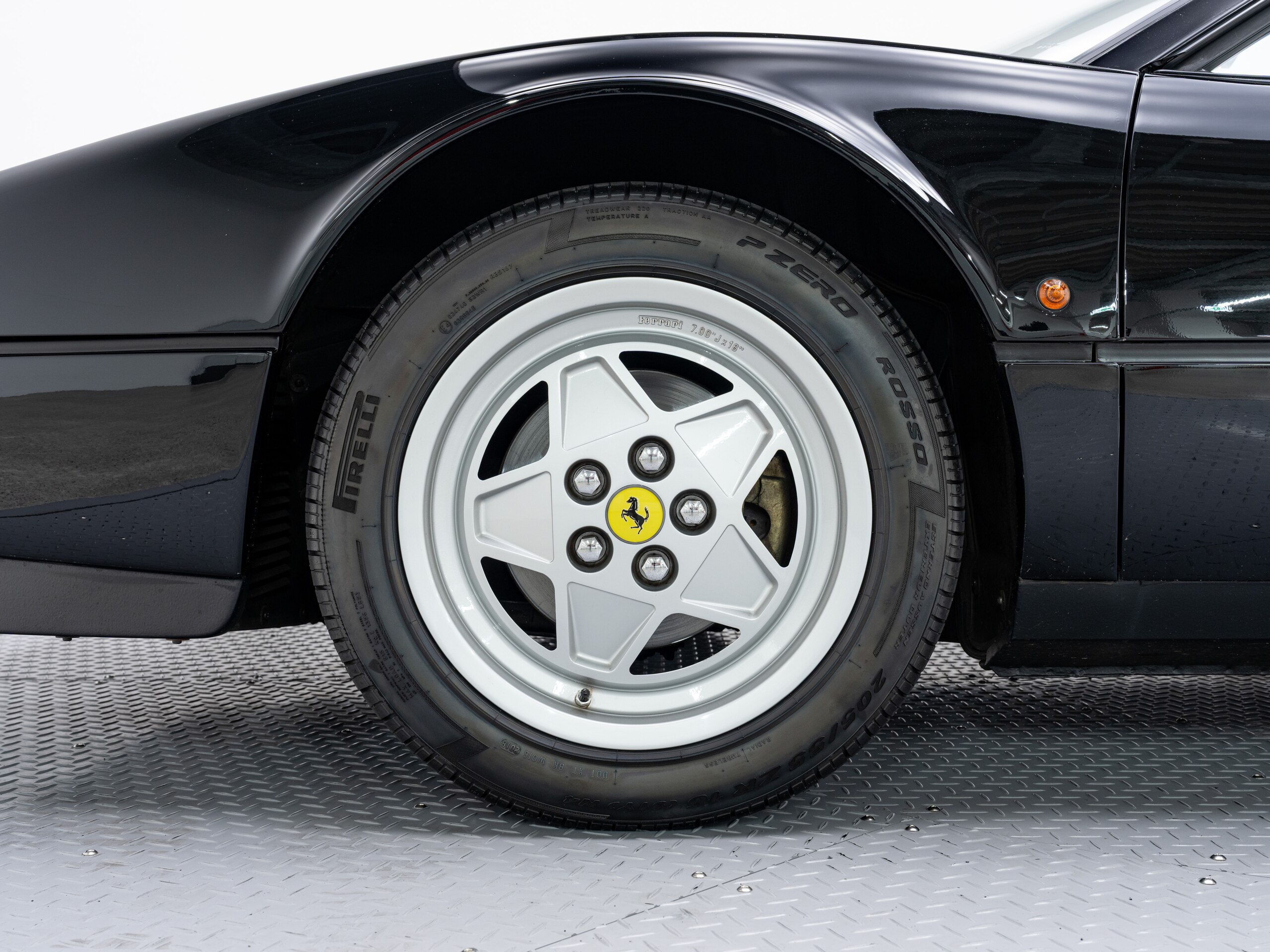 Ferrari 328GTS (photo: 18)