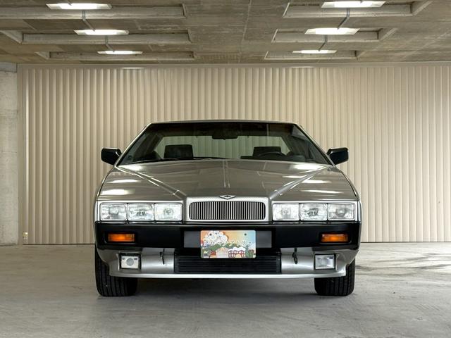 Aston Martin Lagonda (photo: 1)