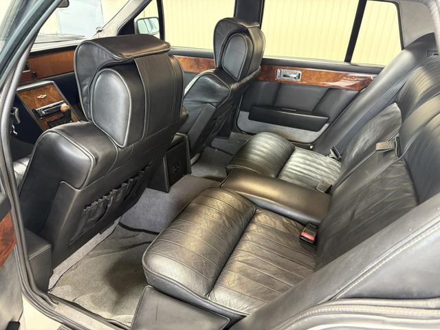 Aston Martin Lagonda (photo: 16)