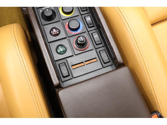 Ferrari Testarossa (photo: 24)