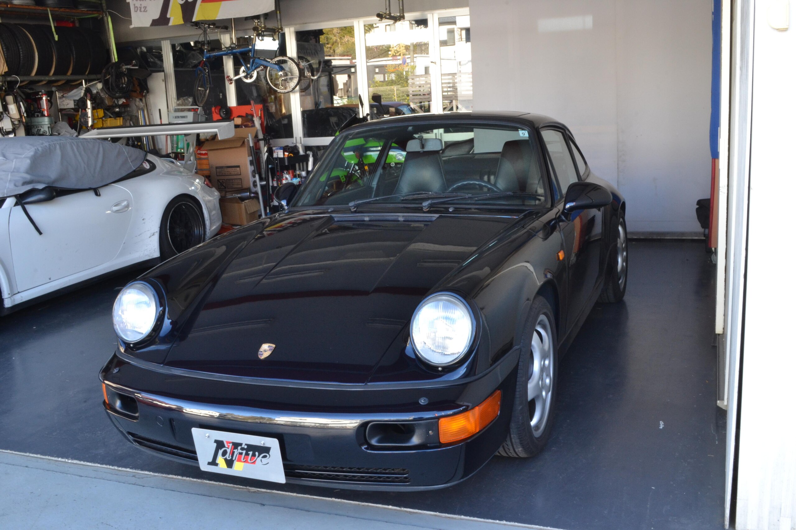 Porsche 911 Carrera 2 (photo: 2)