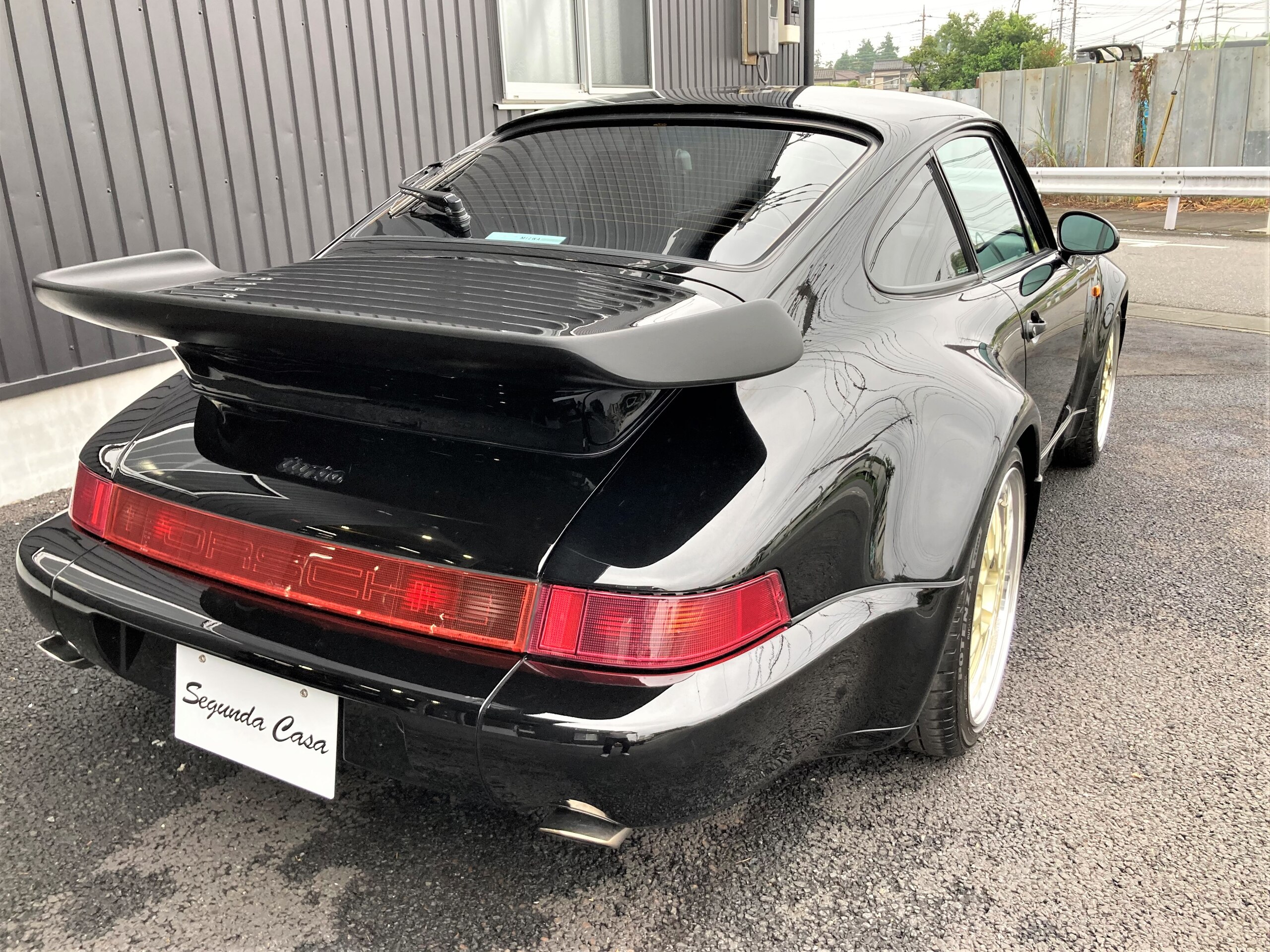 Porsche 911 Turbo (photo: 4)