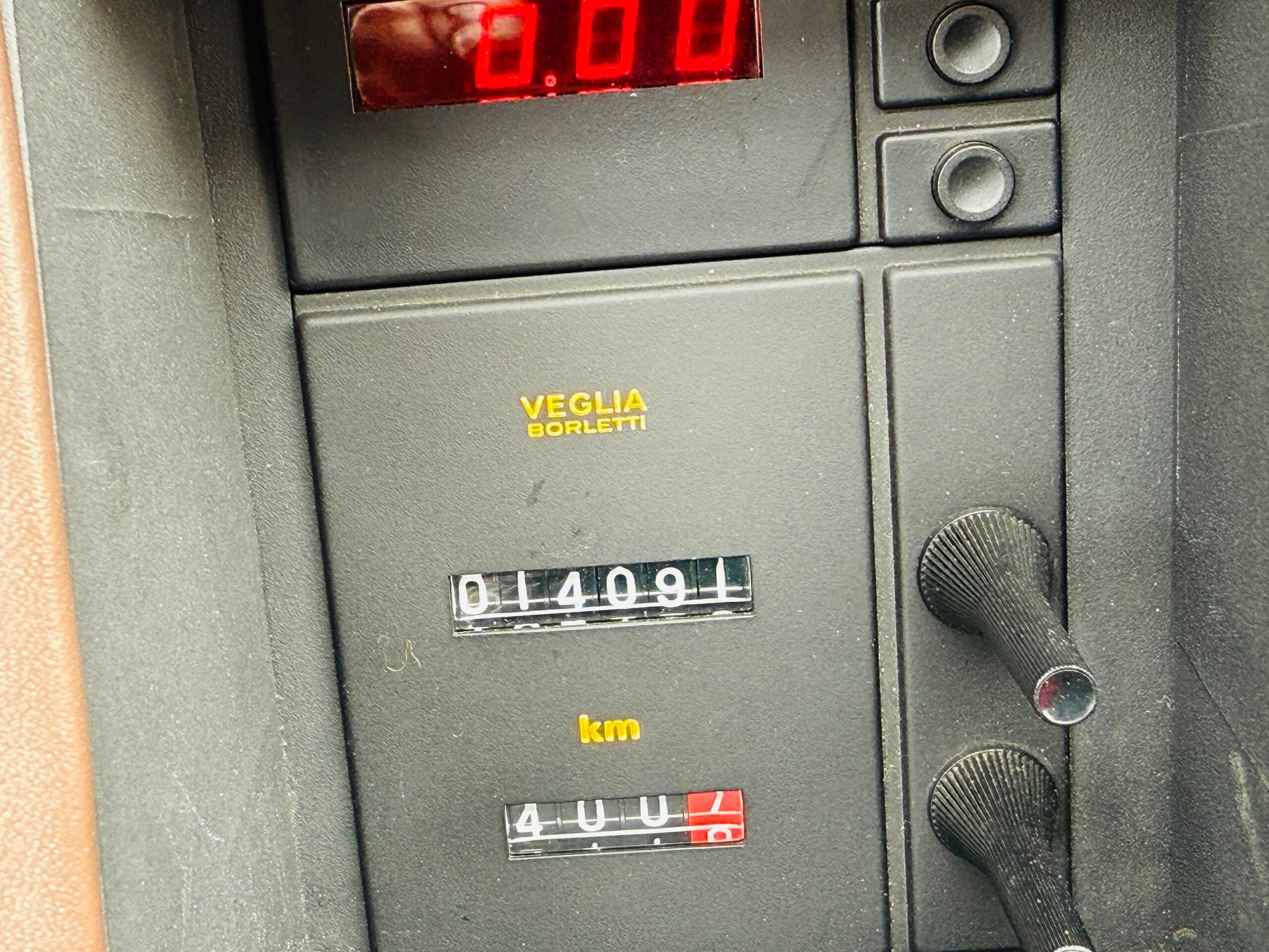 Ferrari Testarossa (photo: 11)