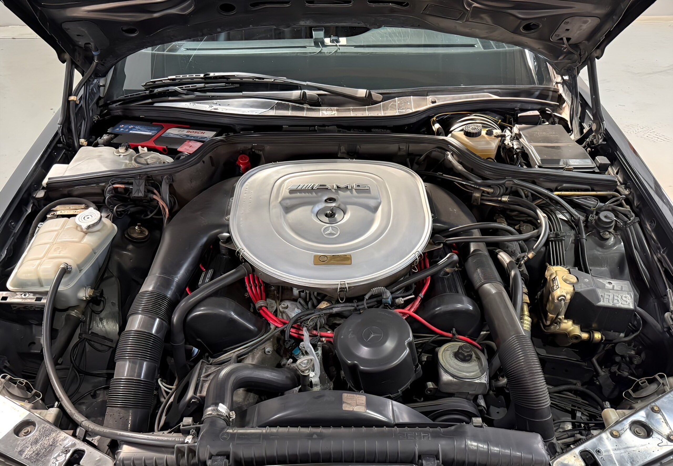 Mercedes Benz 560SEC (photo: 20)