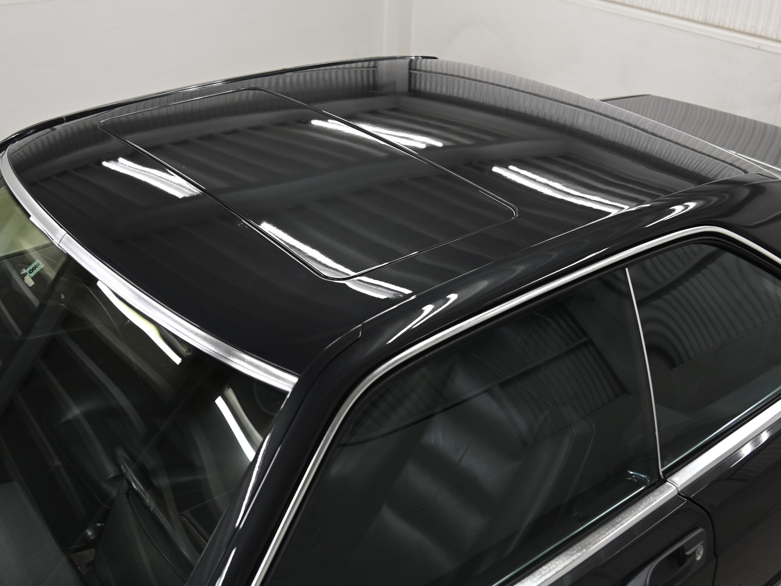 Mercedes Benz 560SEC (photo: 18)