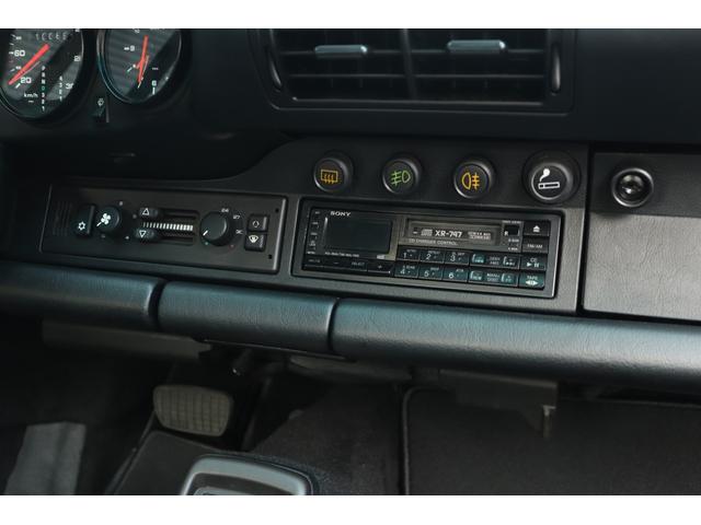 Porsche 911 Carrera 2 (photo: 12)