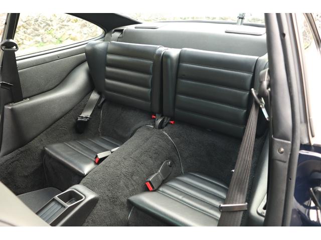 Porsche 911 Carrera 2 (photo: 16)
