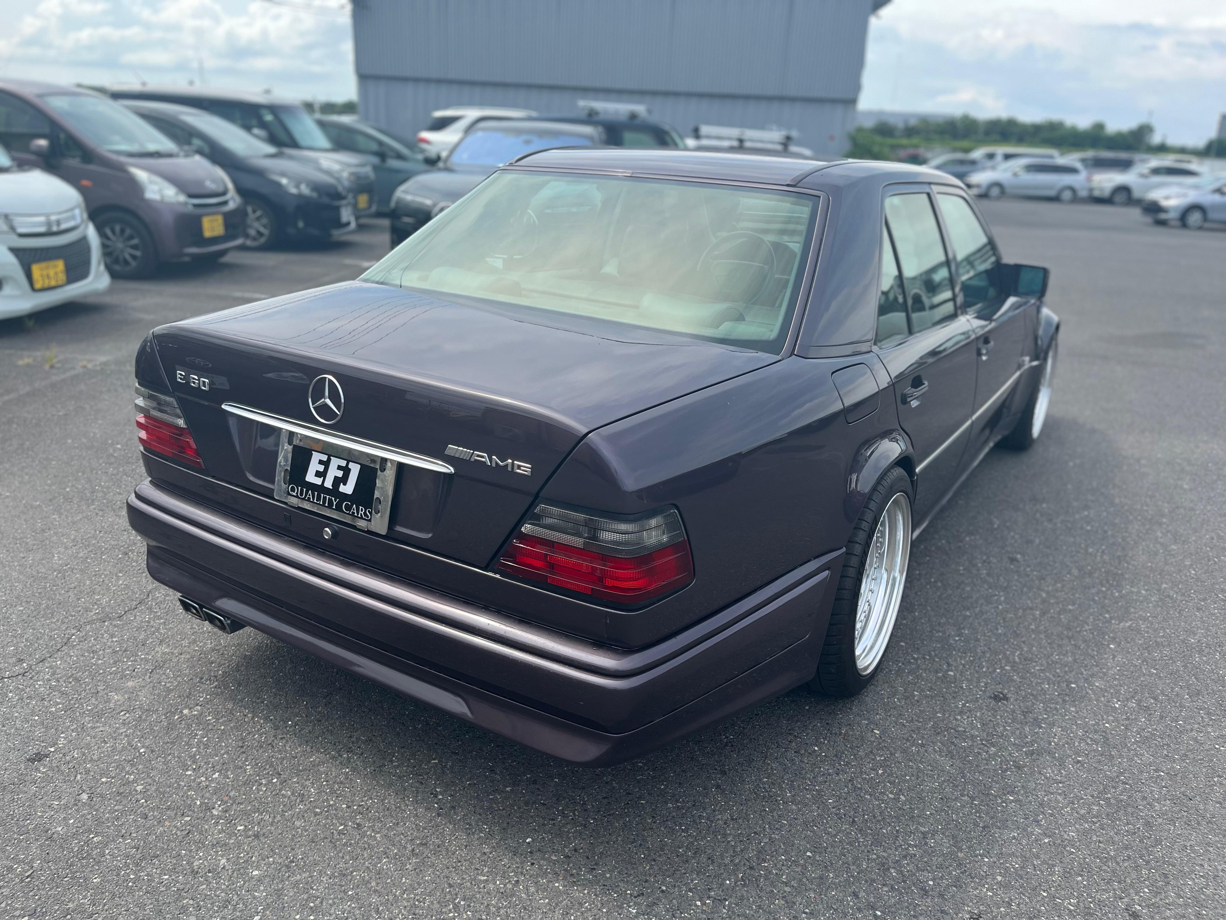 Mercedes Benz E60 AMG (photo: 6)