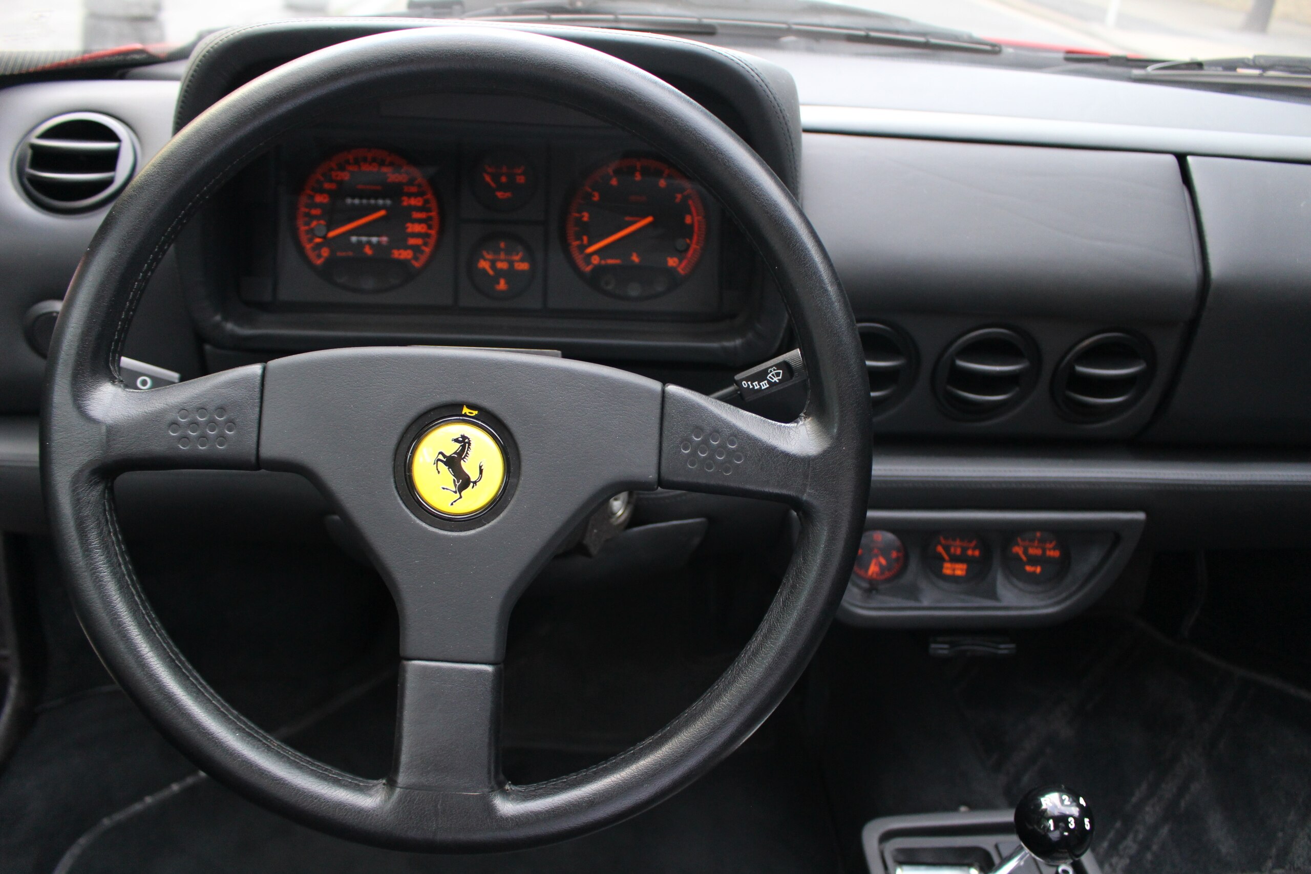 Ferrari 512TR (photo: 10)