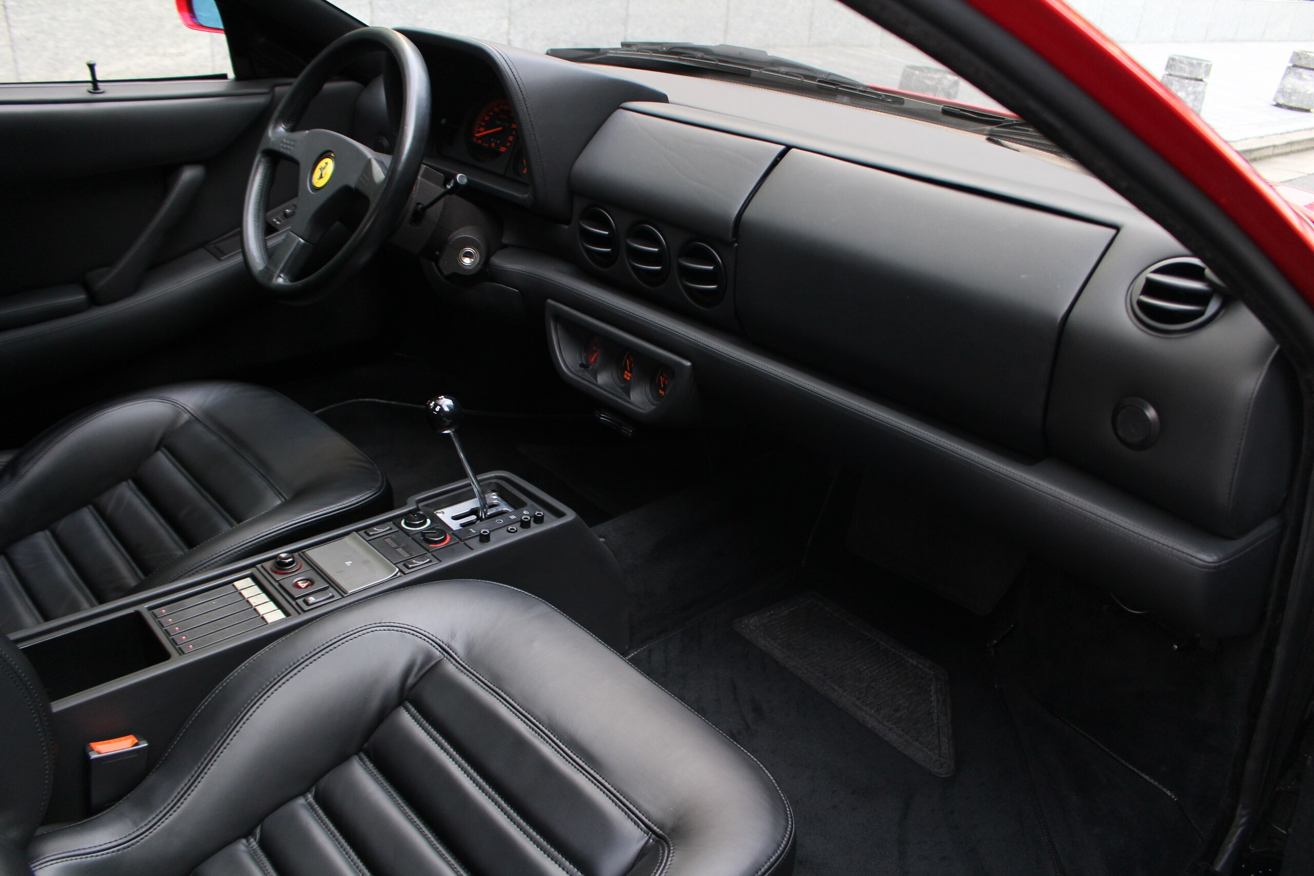 Ferrari 512TR (photo: 14)