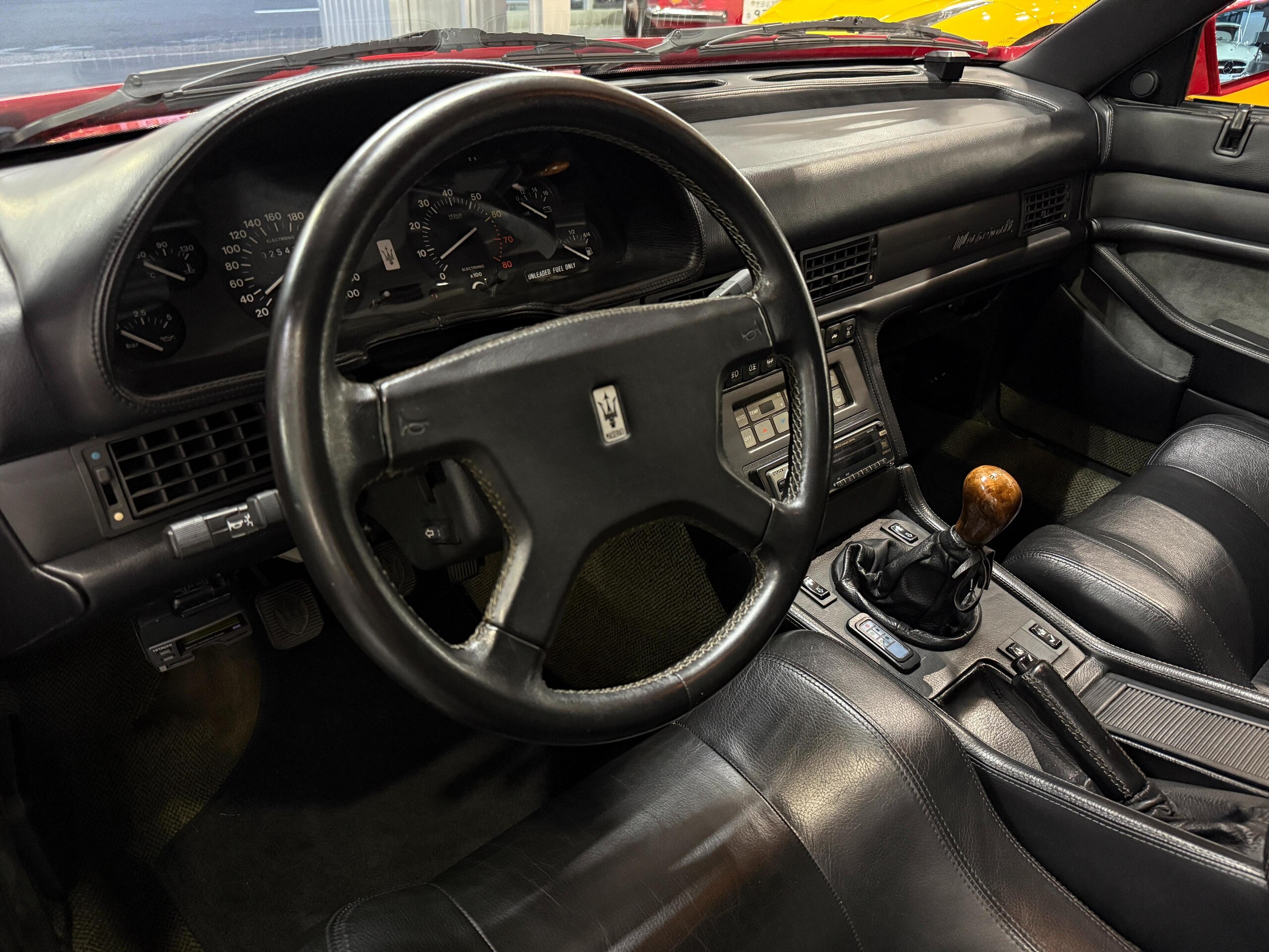 Maserati Shamal (photo: 12)
