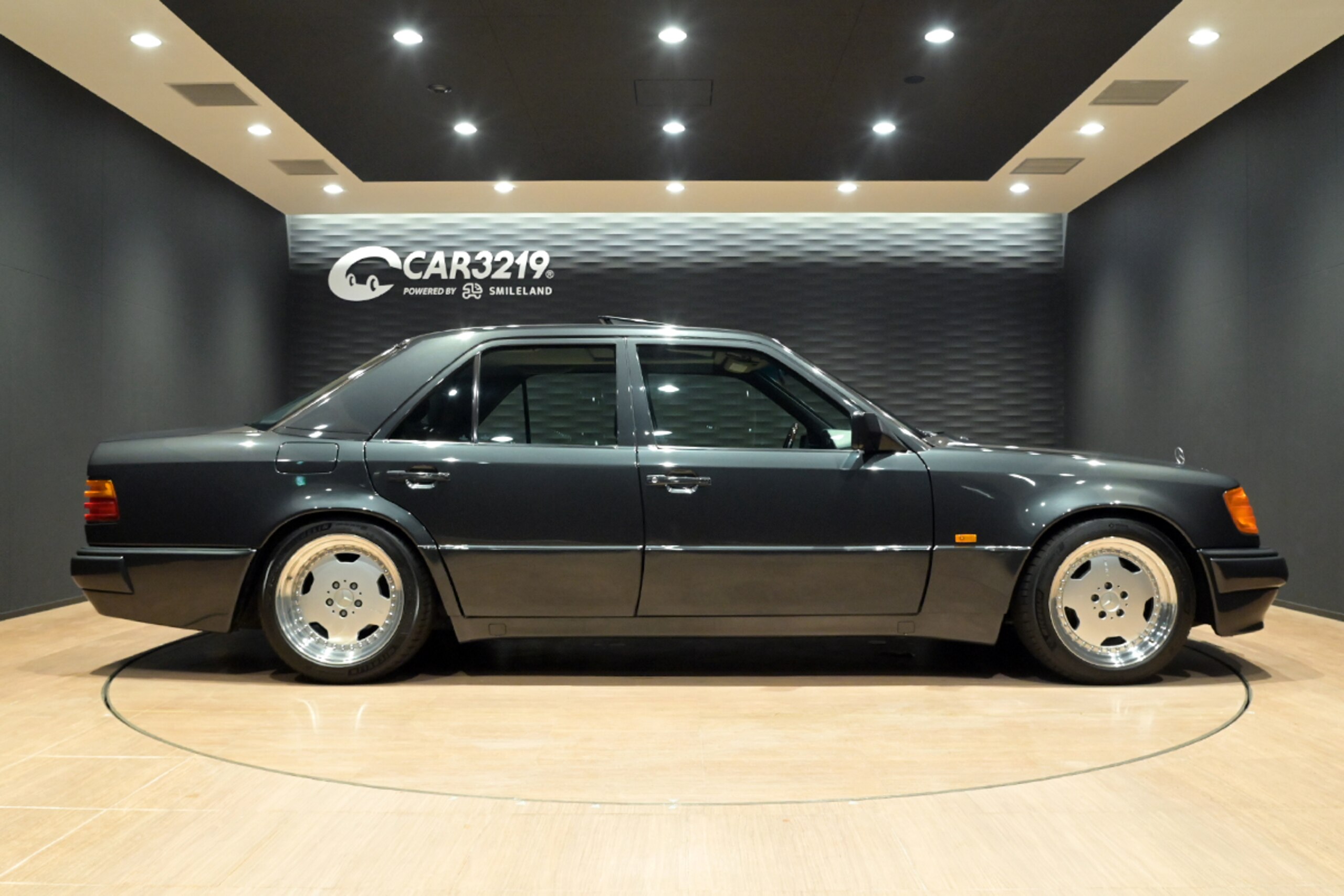 Mercedes Benz 500E 6.0 AMG (photo: 5)