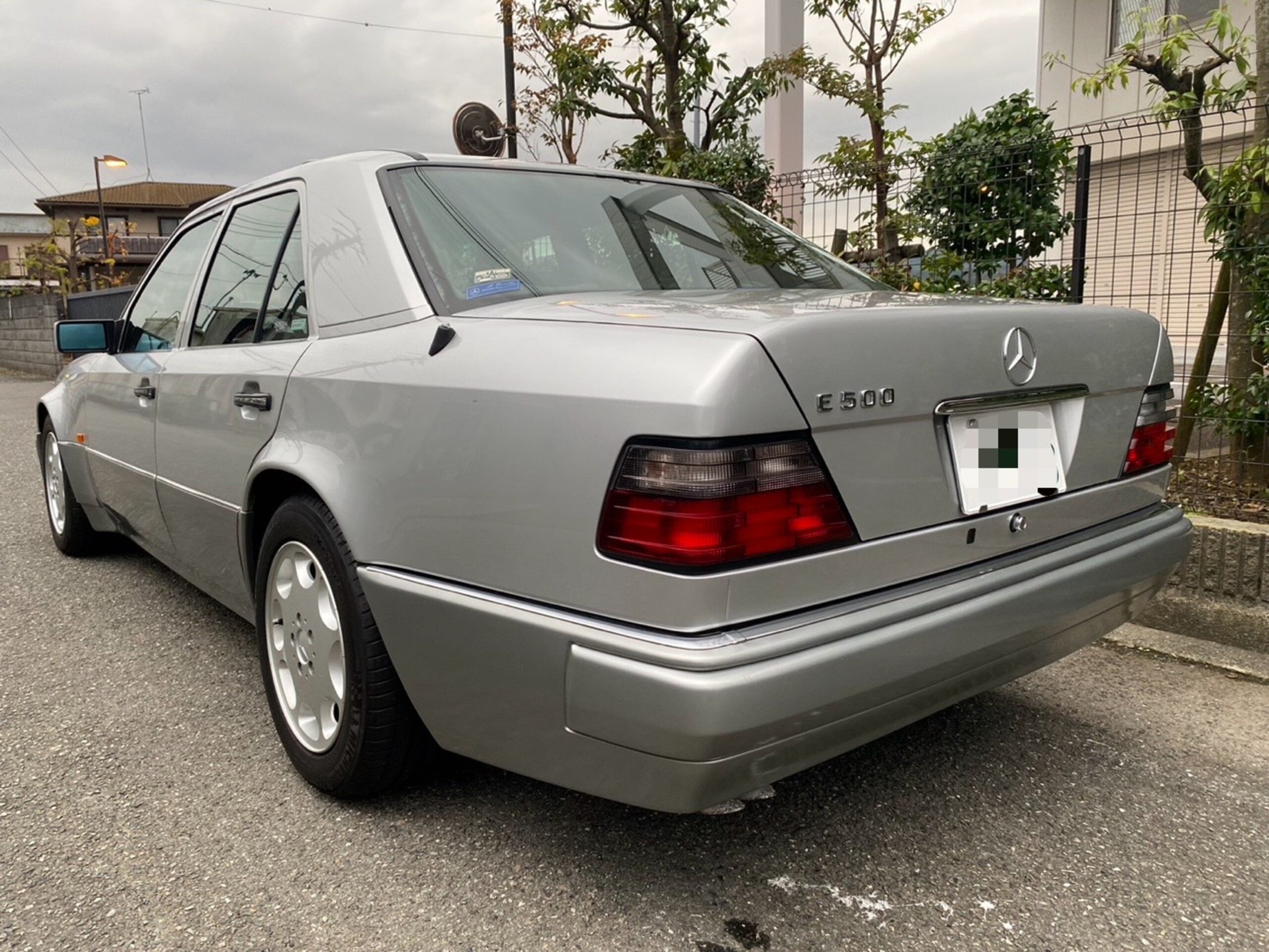 Mercedes Benz E500 (photo: 3)