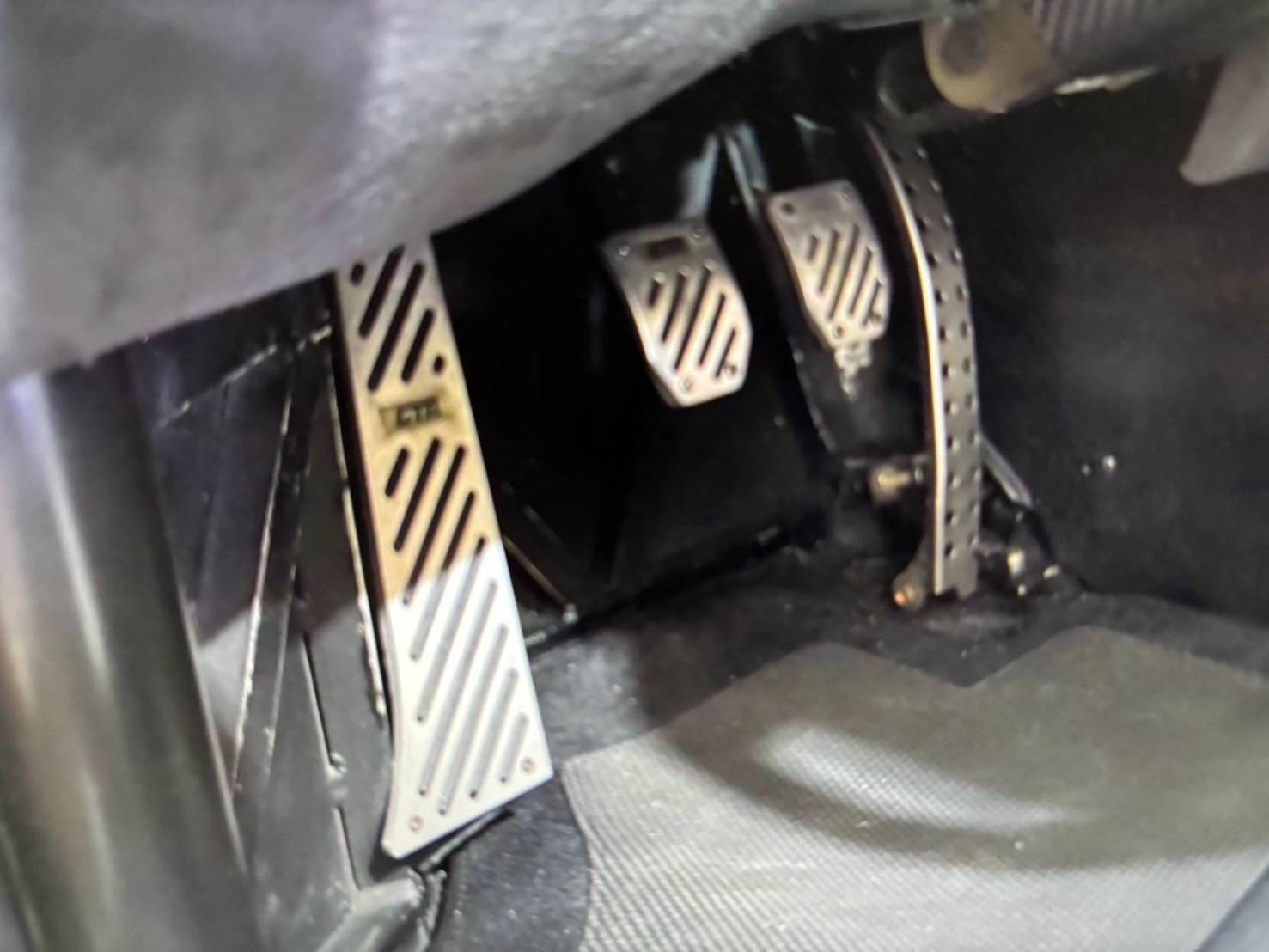 Lamborghini Diablo VT (photo: 8)