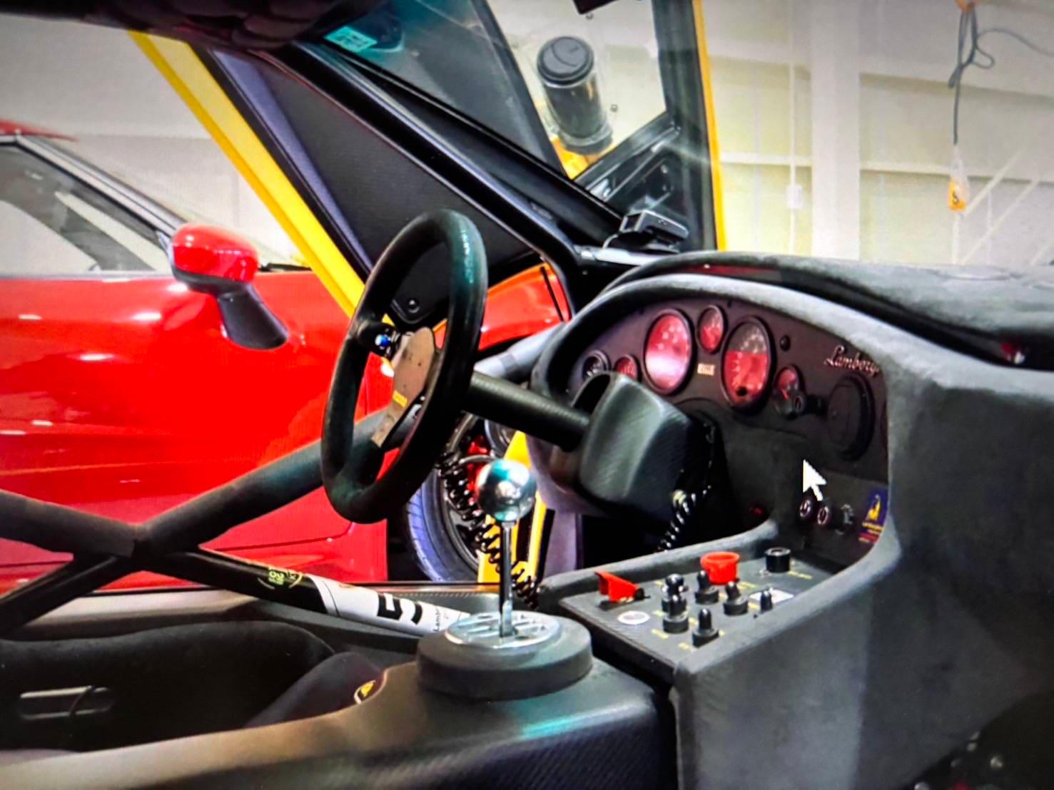 Lamborghini Diablo VT (photo: 5)