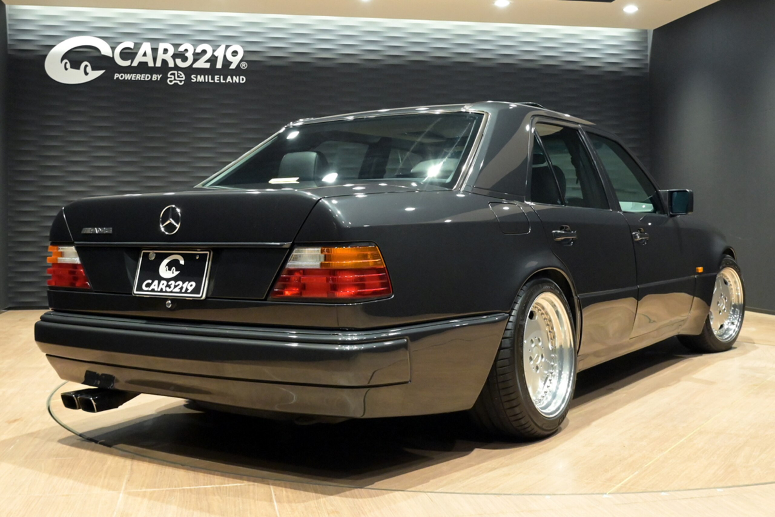 Mercedes Benz 500E 6.0 AMG (photo: 2)