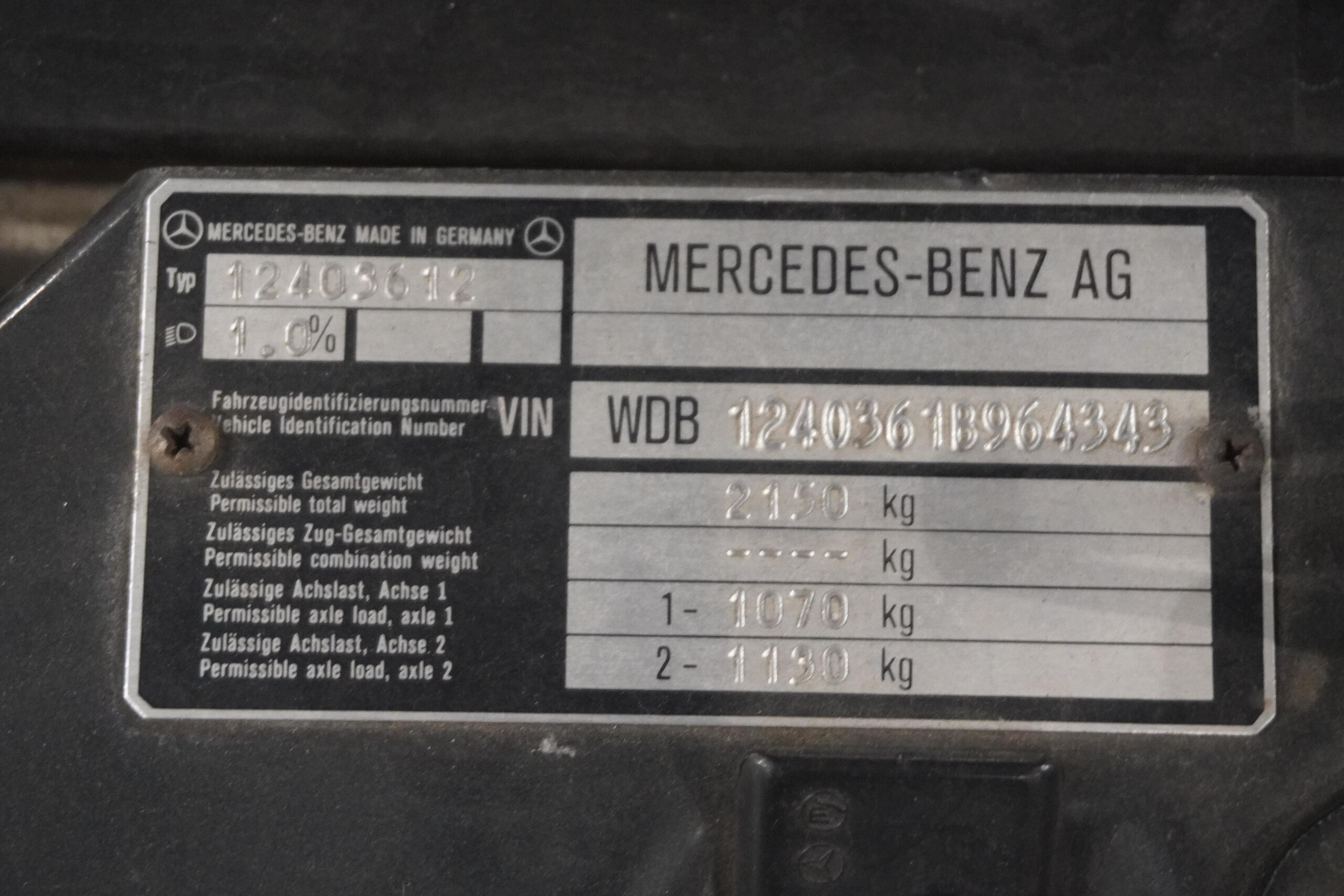 Mercedes Benz 500E (photo: 23)