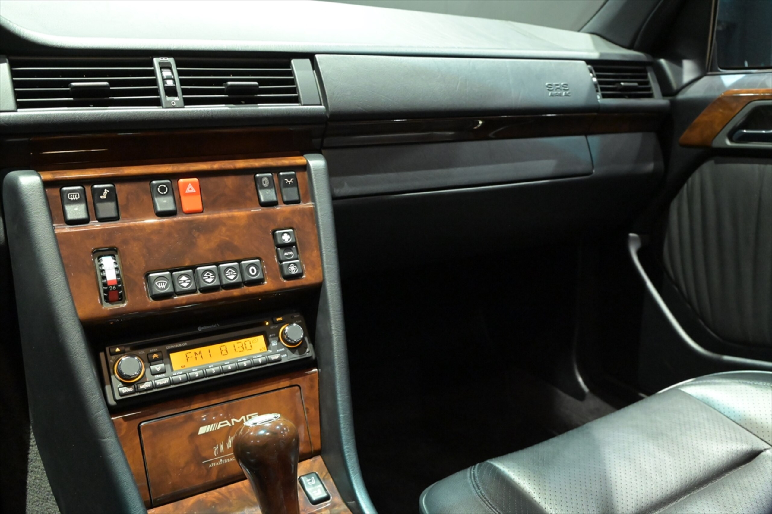 Mercedes Benz 500E 6.0 AMG (photo: 13)
