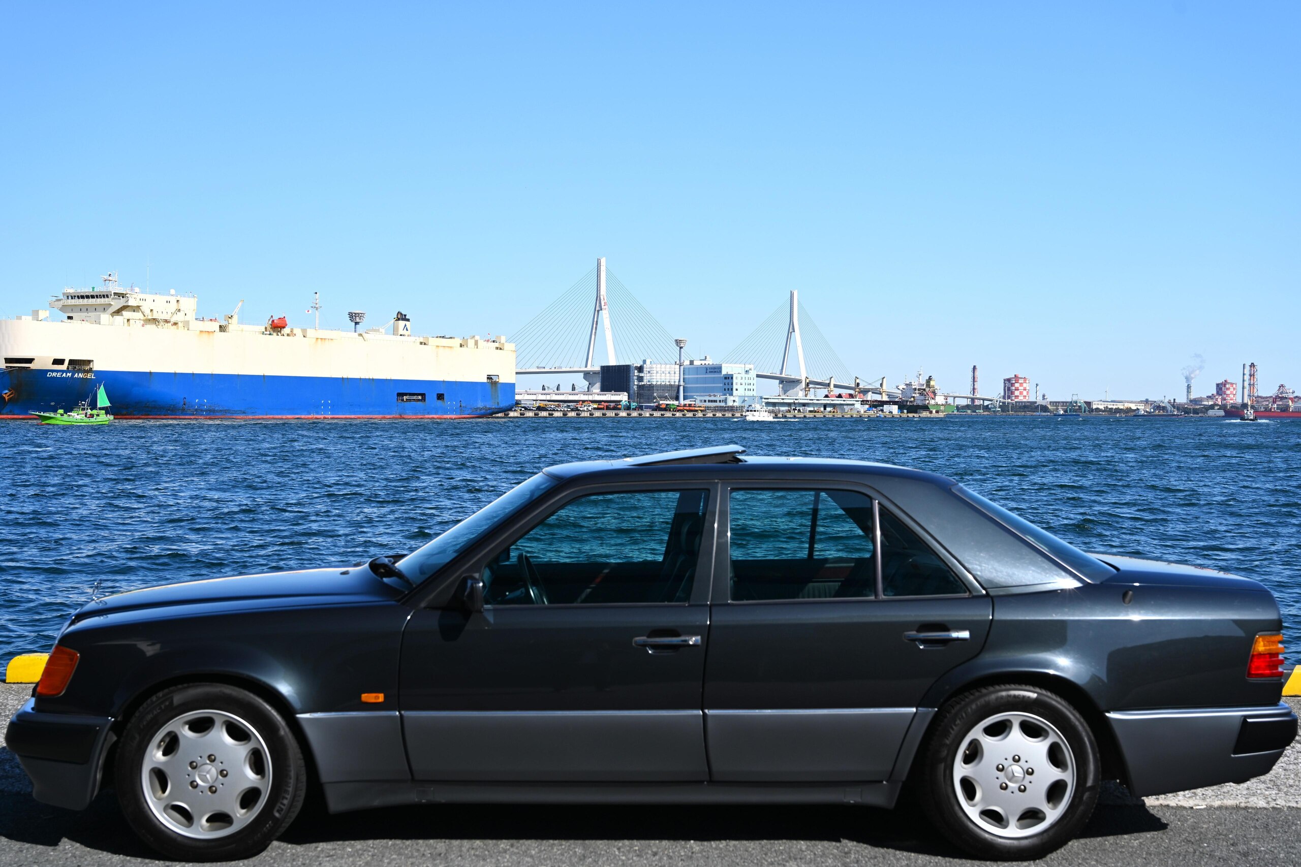 Mercedes Benz 500E (photo: 5)